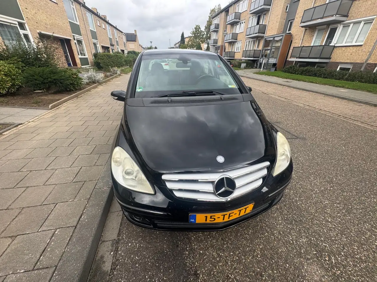 Mercedes-Benz B 170