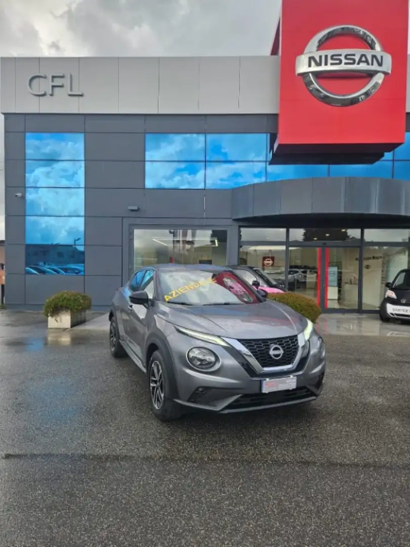 Nissan Juke 1.0 DIG-T 114 CV N-Connecta Grigio - 1