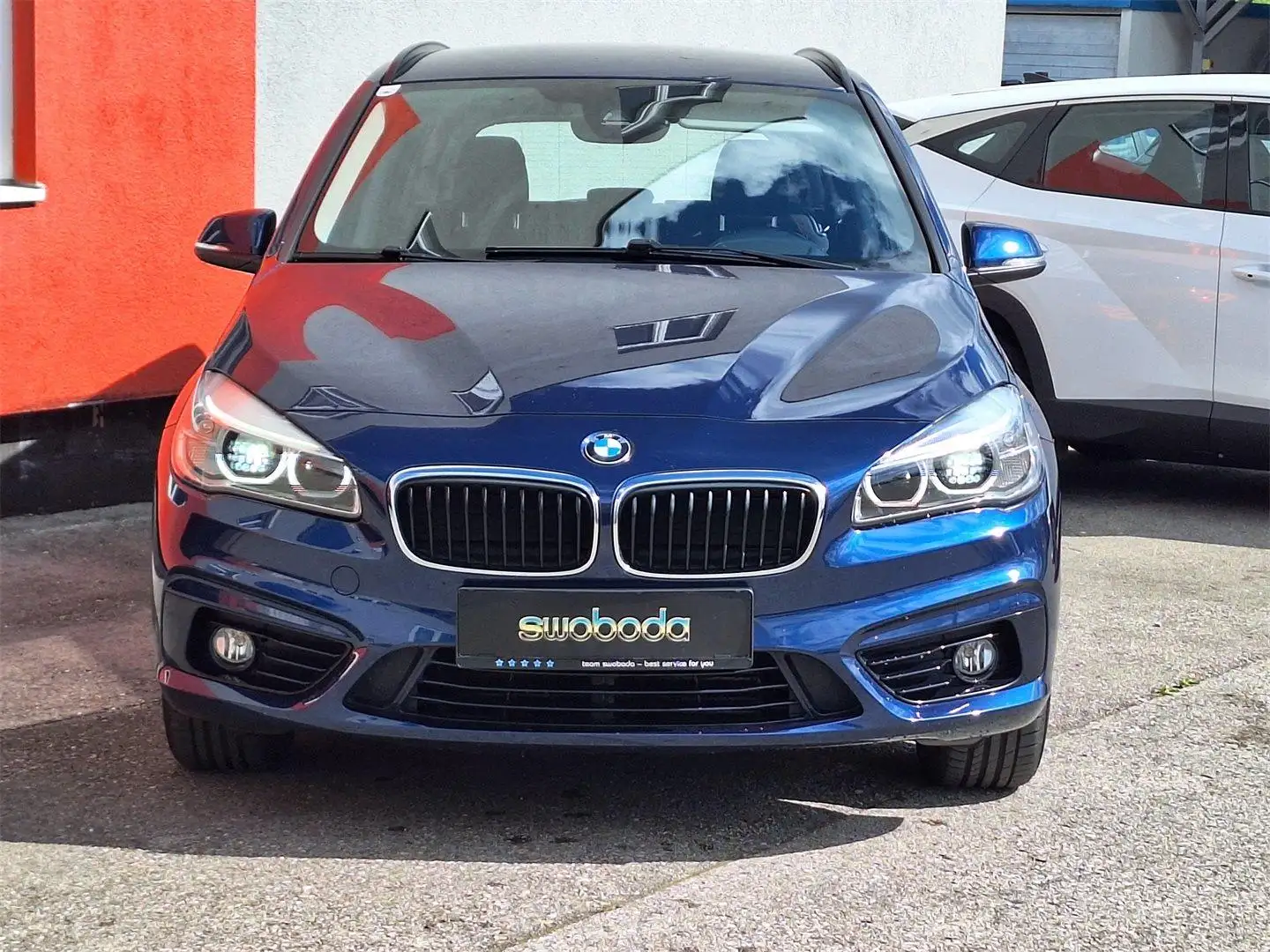 BMW 218 d Gran Tourer 7 SITZER Bleu - 2
