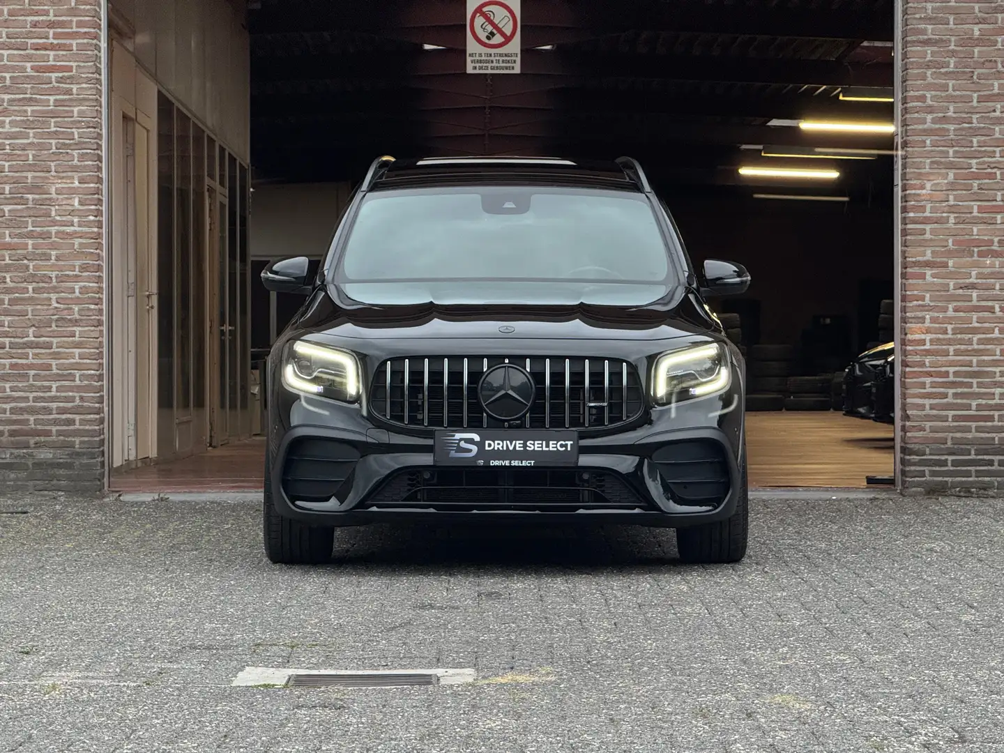 Mercedes-Benz GLB 35 AMG 4Matic | 7 ZIT | Pano | Dynamic Select | CarPlay Noir - 2