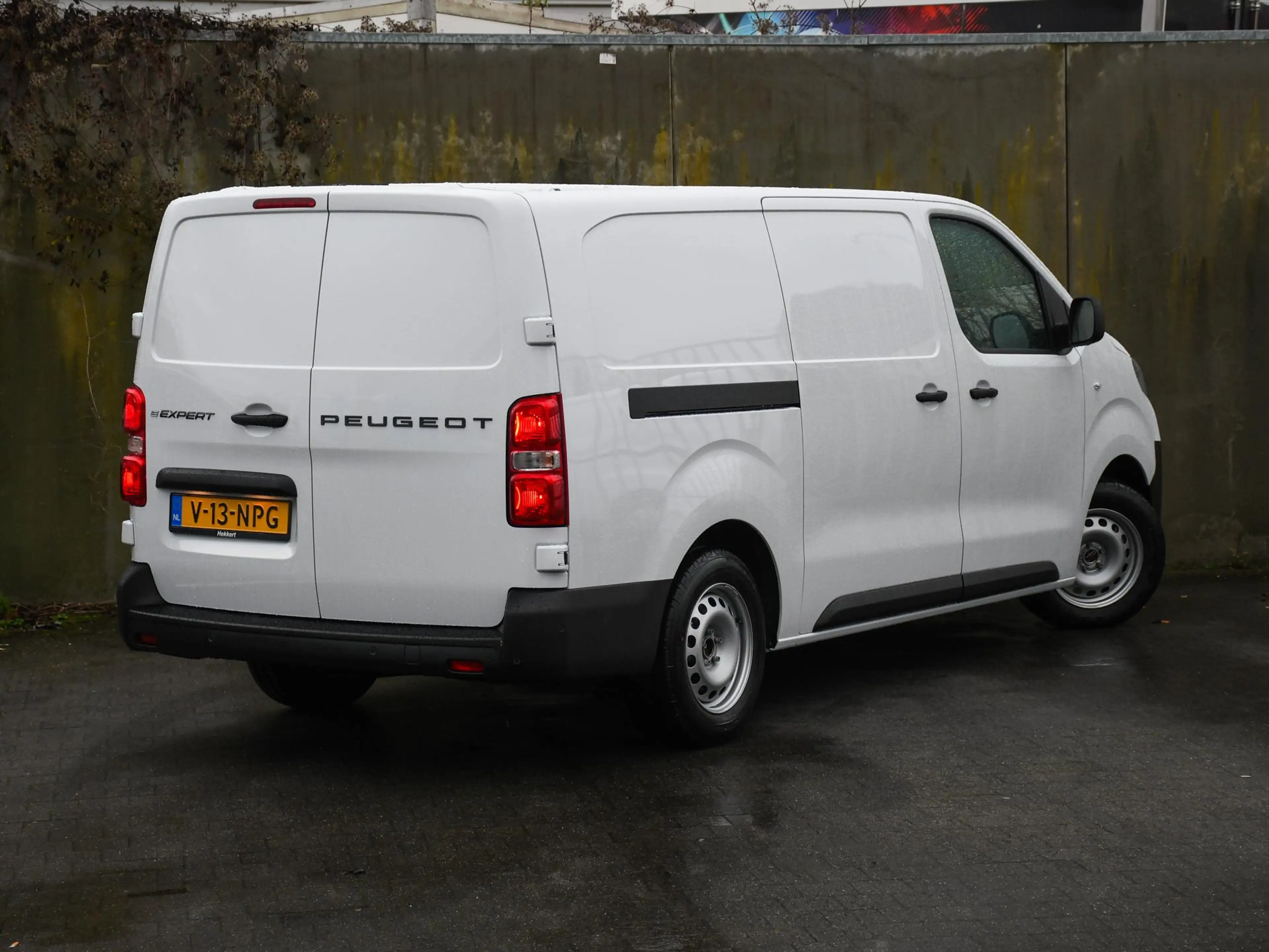 Peugeot e-Expert EV L2H1 75 kWh 136pk Automaat CRUISE.C | DODE HOEK — photo 3