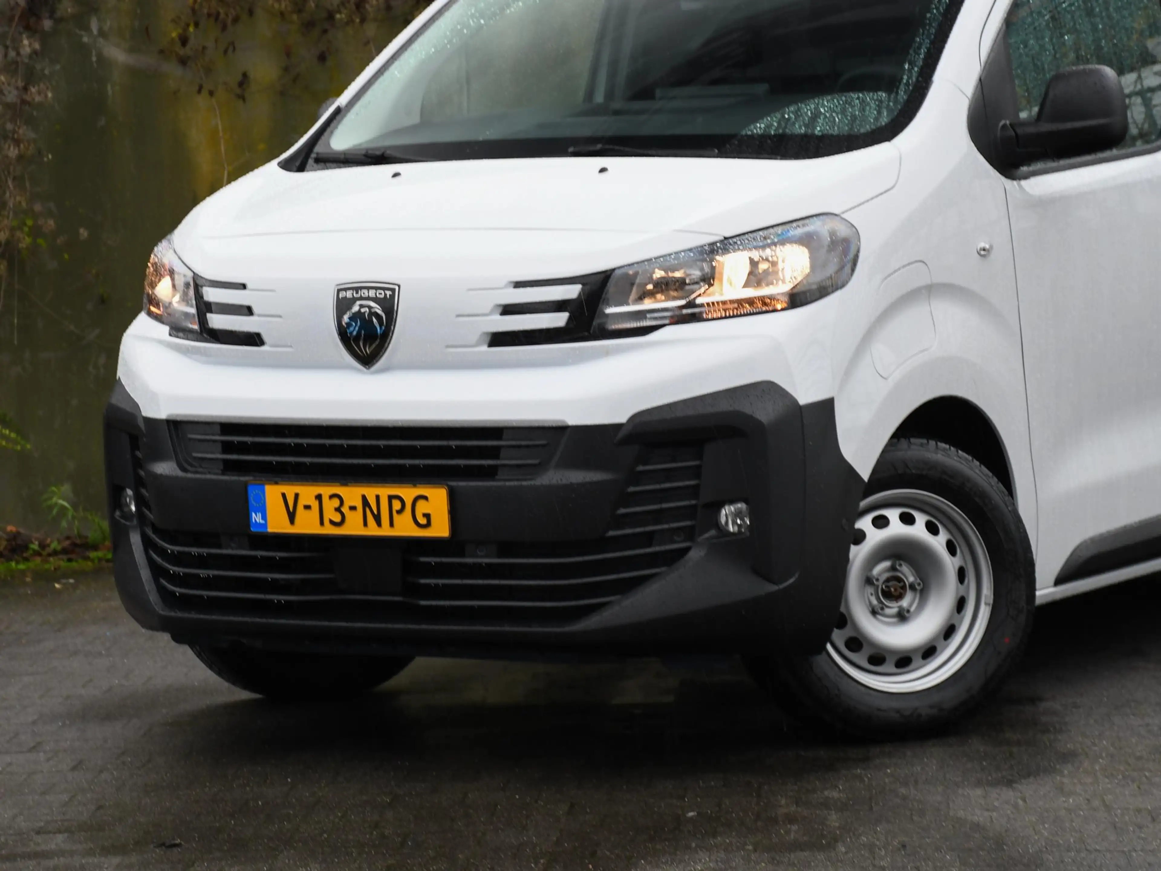 Peugeot e-Expert EV L2H1 75 kWh 136pk Automaat CRUISE.C | DODE HOEK — photo 2