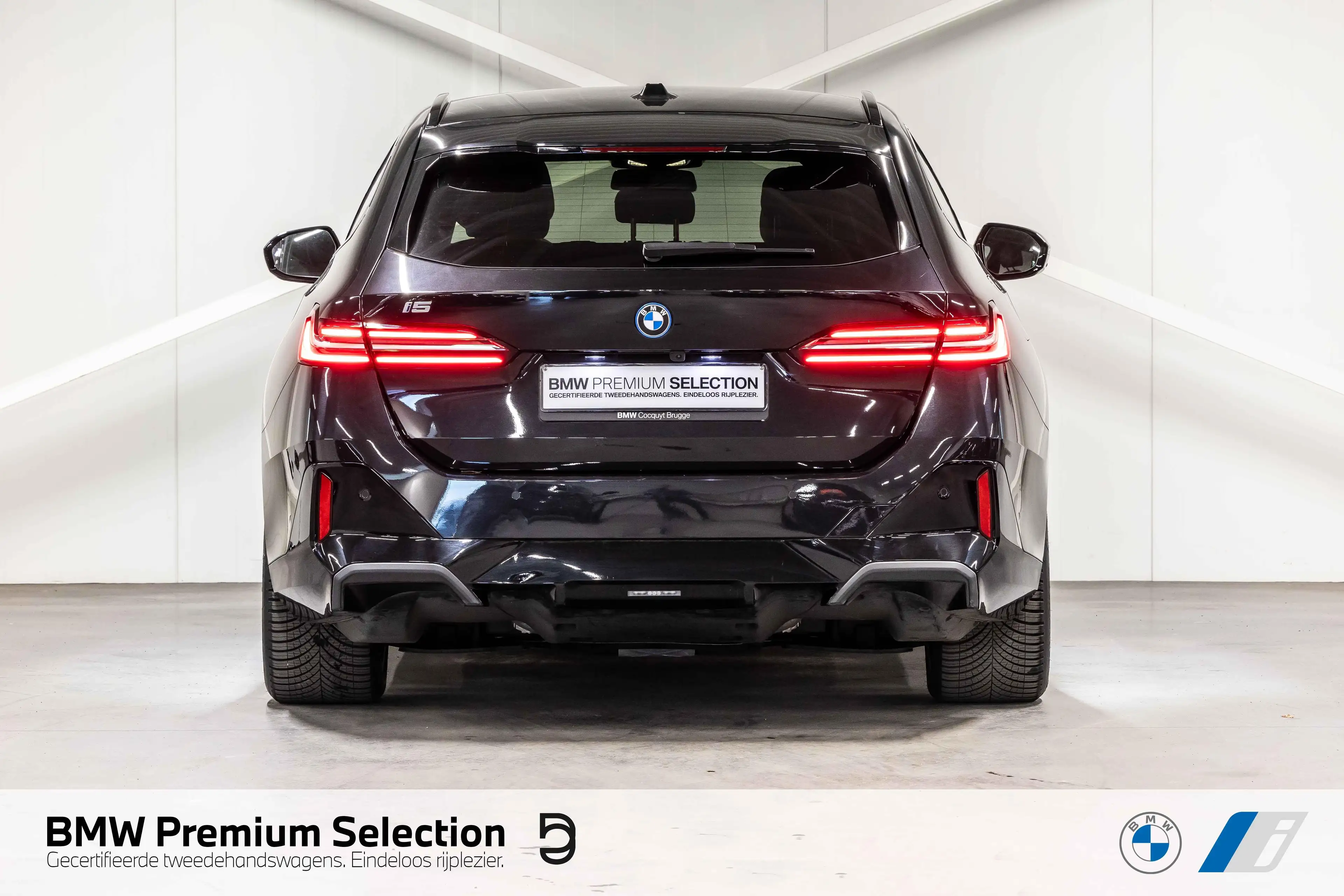 BMW i5 eDrive40 Touring M Sport — photo 4