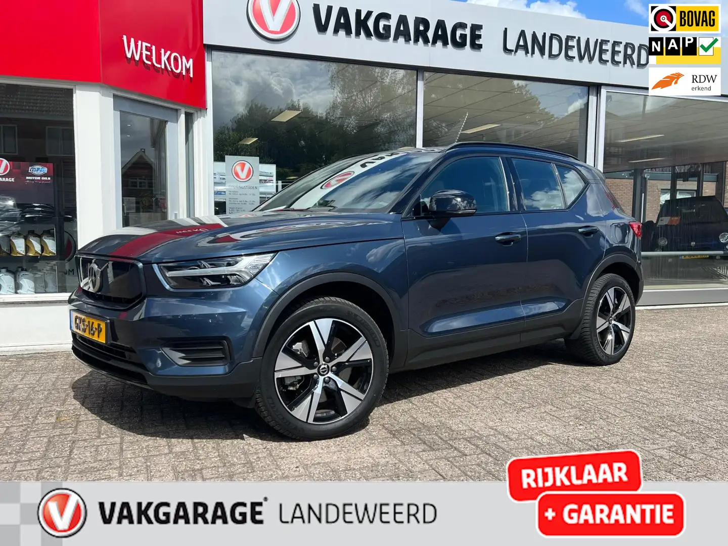 Volvo XC40 Recharge Twin Plus, trekhaak, navi, leder, 420KM A Blauw - 1