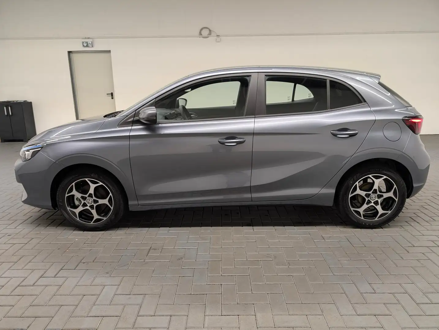 MG MG3 LED/Navi/VirCo/SHZ/Kam/Tempom./16-LM Gris - 2