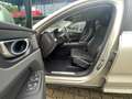 Volvo XC60 B4 AWD Diesel Momentum Pro EU6dtemp Allrad StandHZ Beige - thumbnail 7