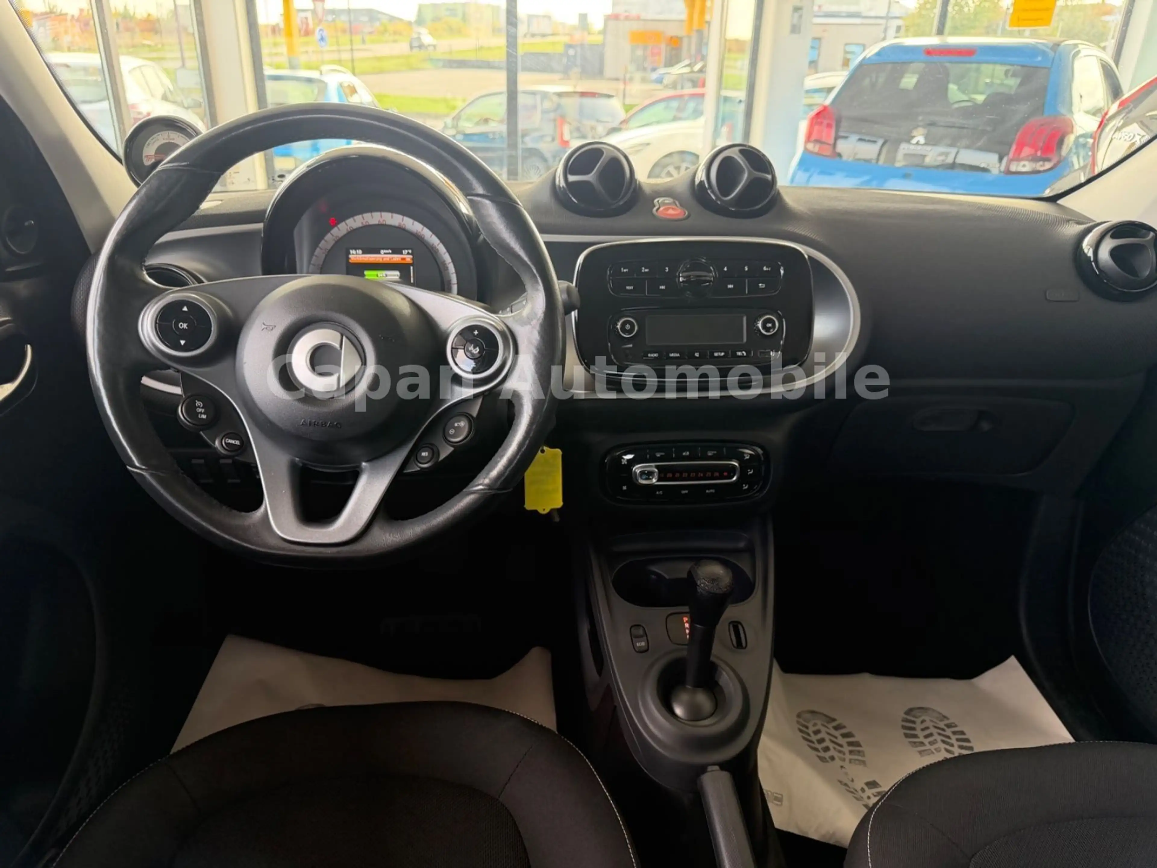 smart forFour forfour electric drive / EQ Klimaauto/E6 — photo 13