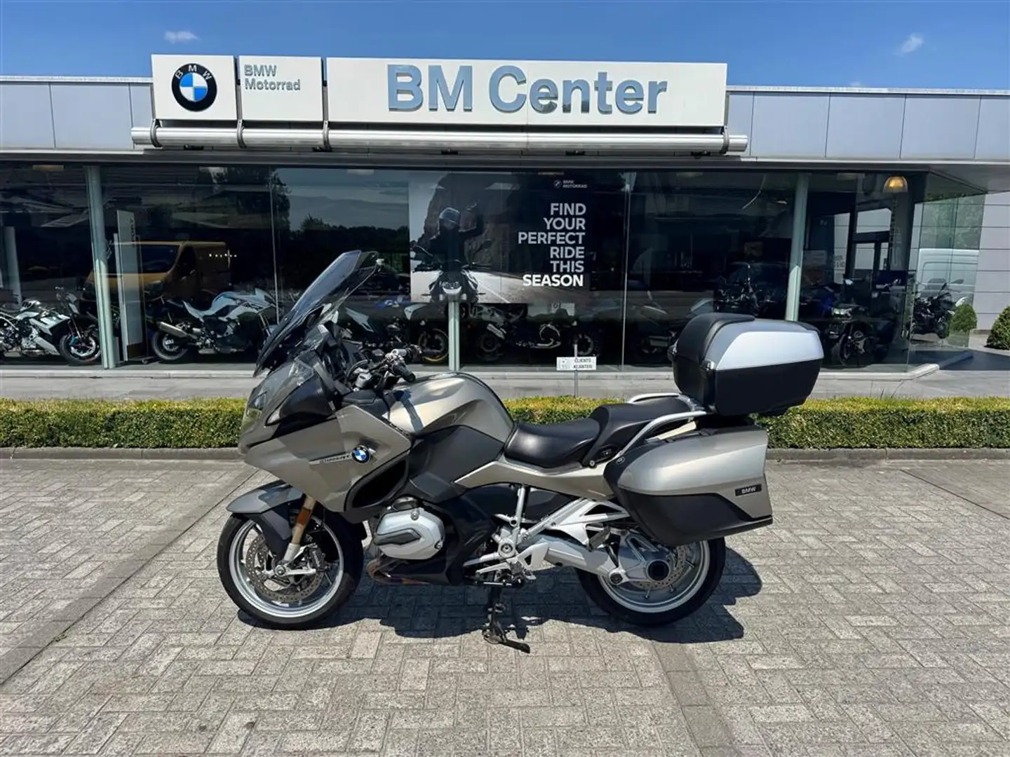 BMW R 1200 RT mooie occasiemotor - 1