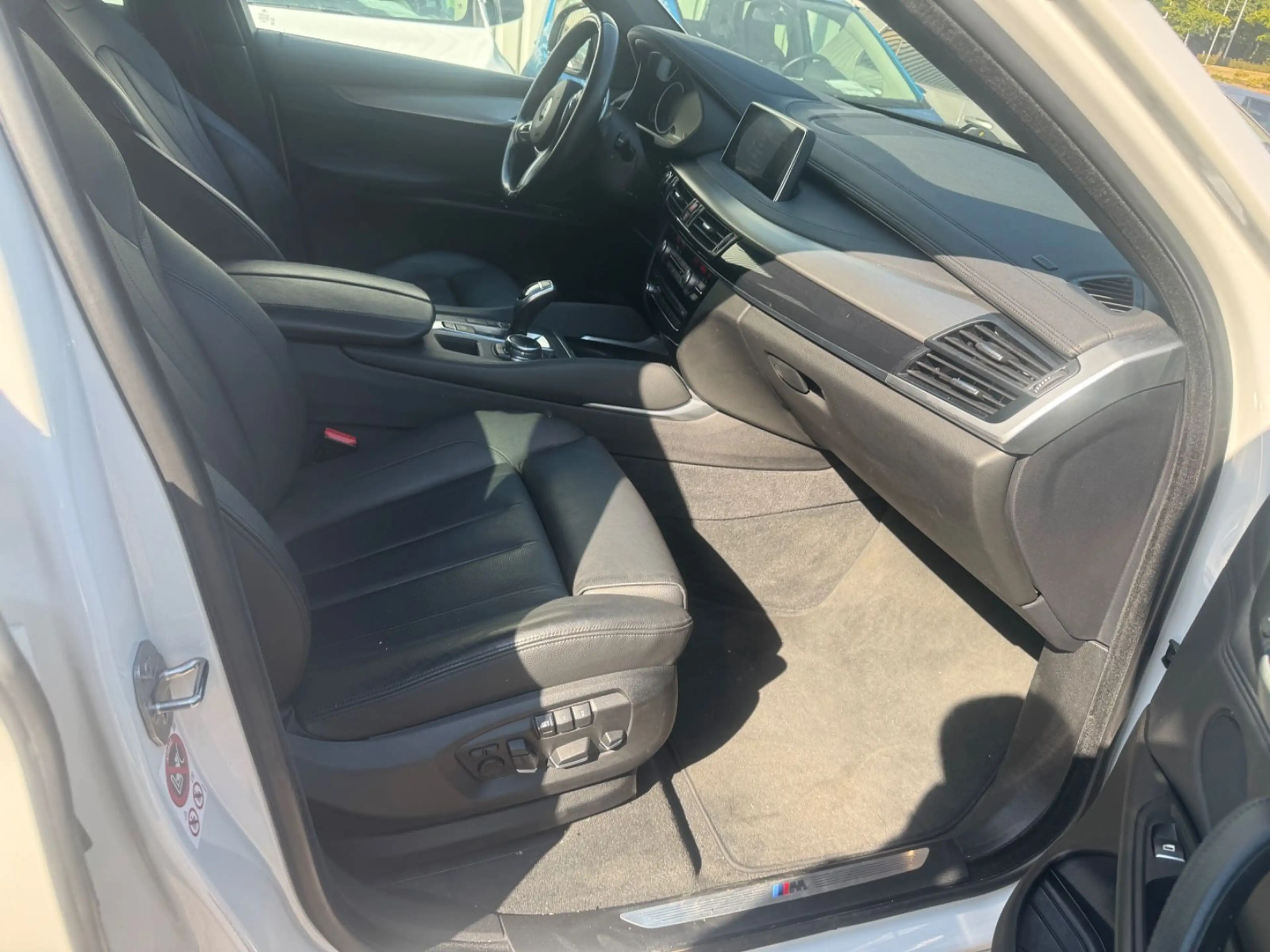 BMW X6 xDrive 40 d M Paket HUD+LED+NAVI+Keyless — photo 4