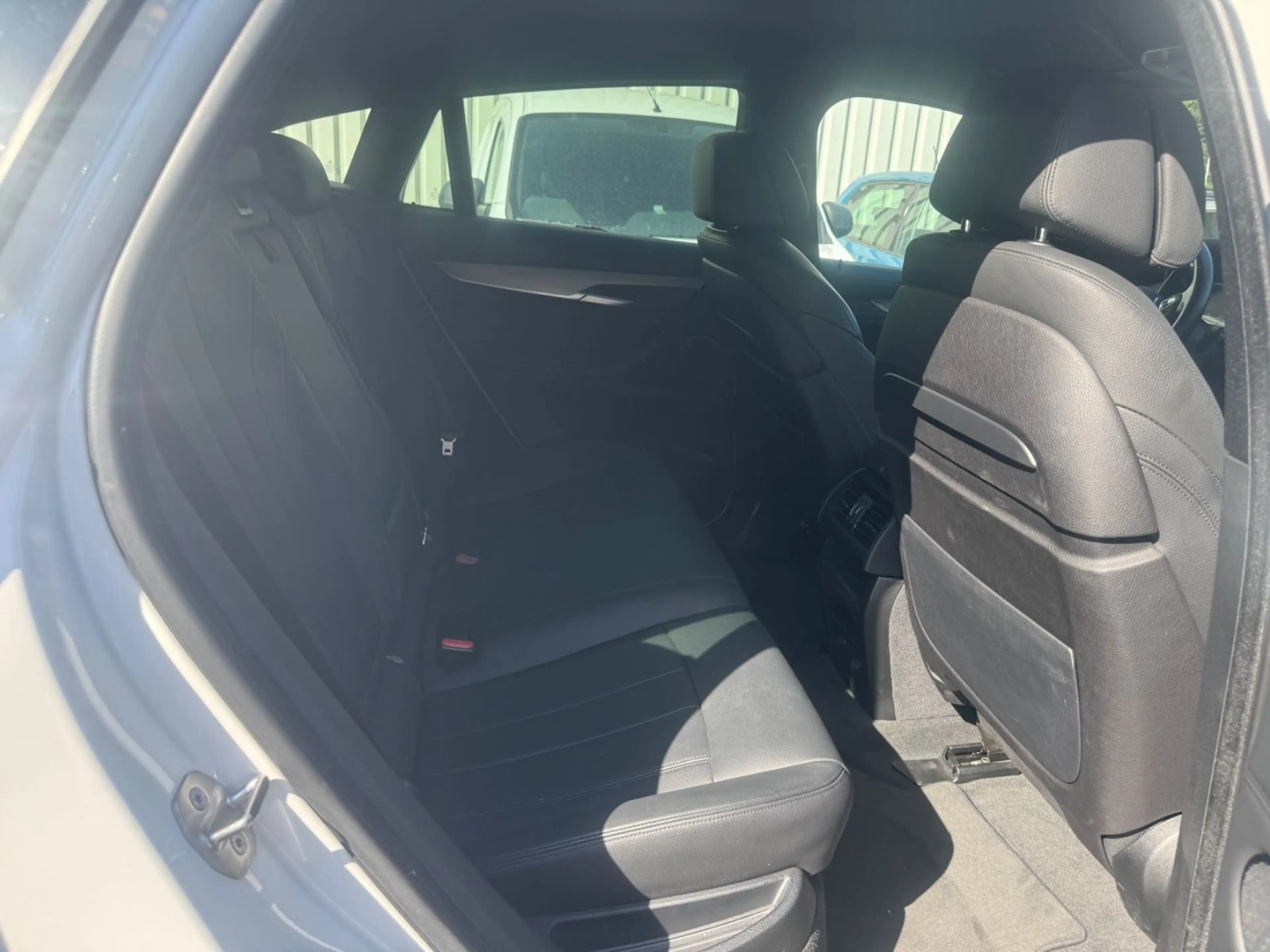 BMW X6 xDrive 40 d M Paket HUD+LED+NAVI+Keyless — photo 7