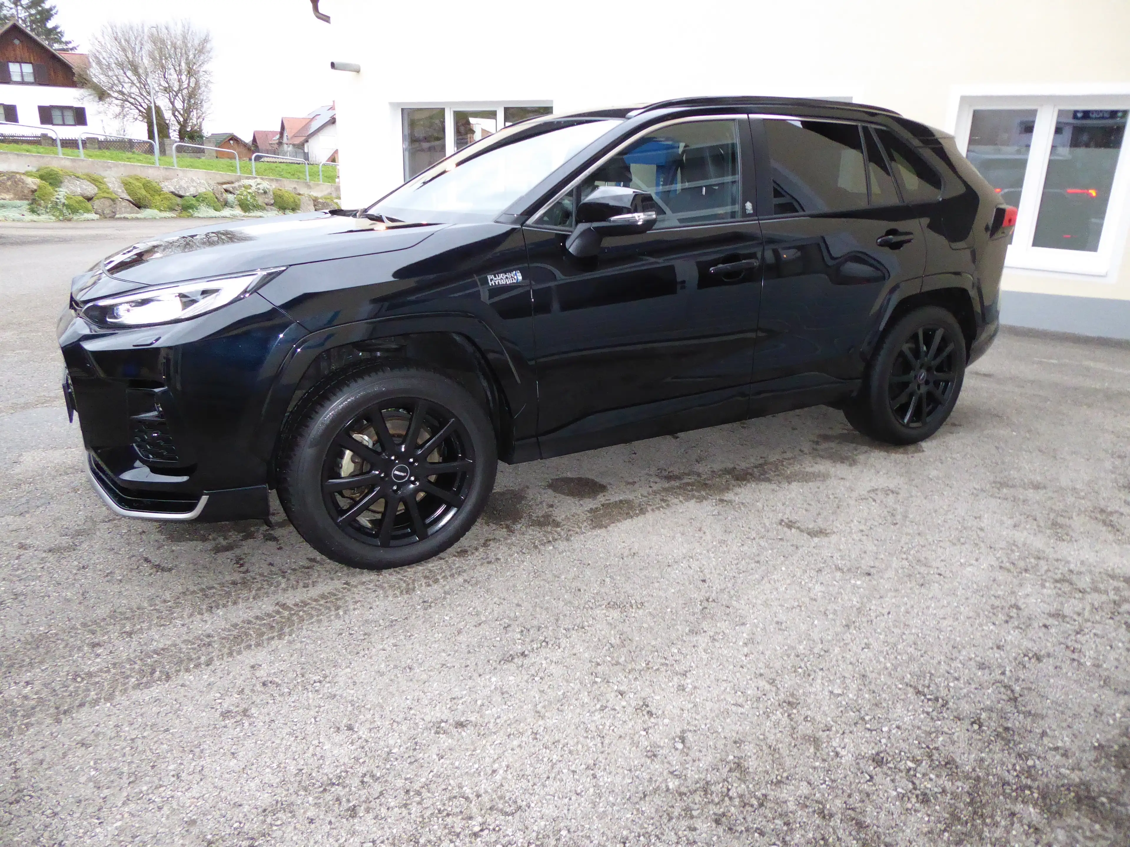 Suzuki Across 2,5 PHEV E-Four Flash CVT — photo 8