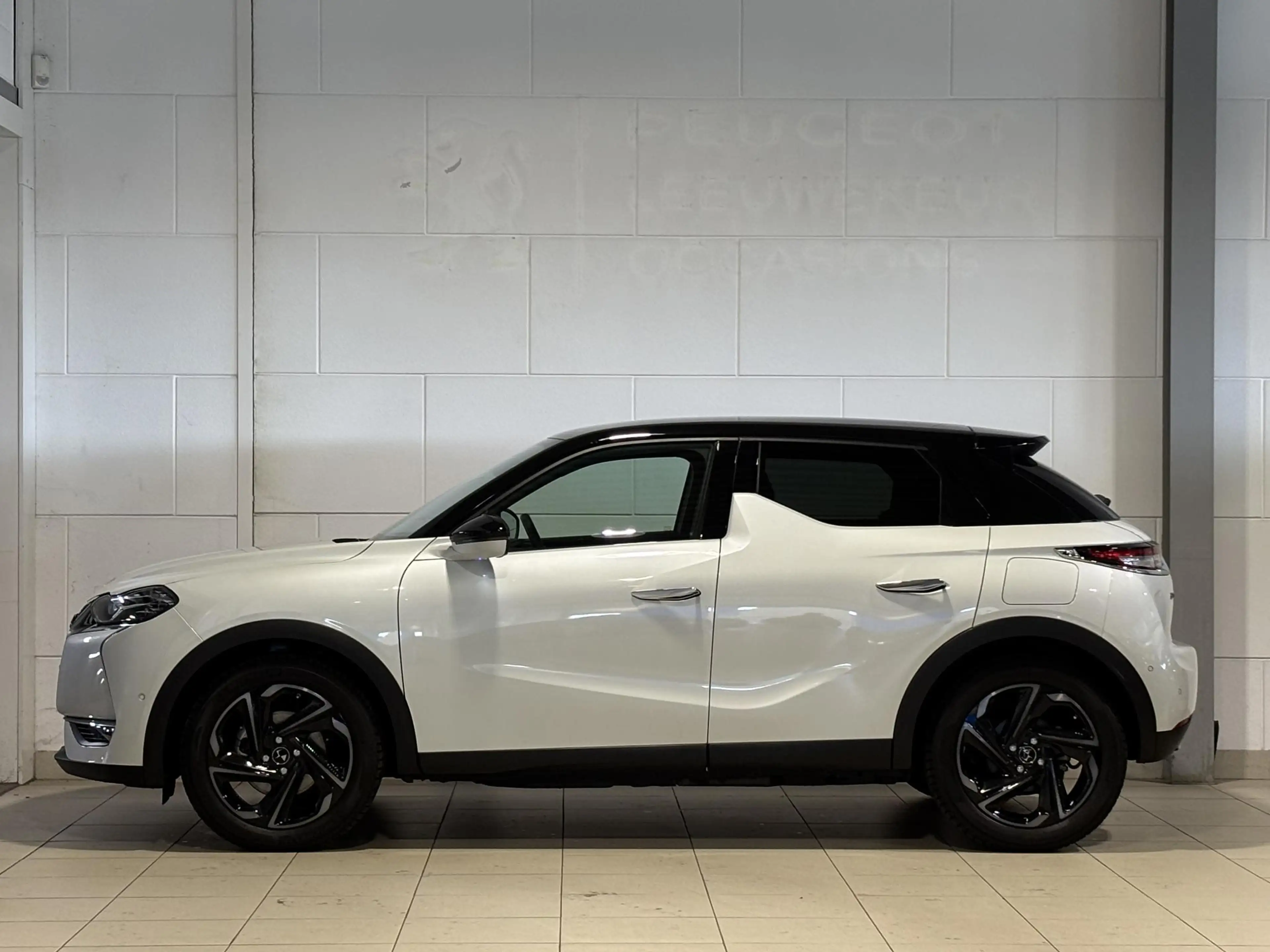 DS Automobiles DS 3 Crossback Grand Chic Opera 3-fasen 50kWh 136pk | DS MATRIX L — photo 8
