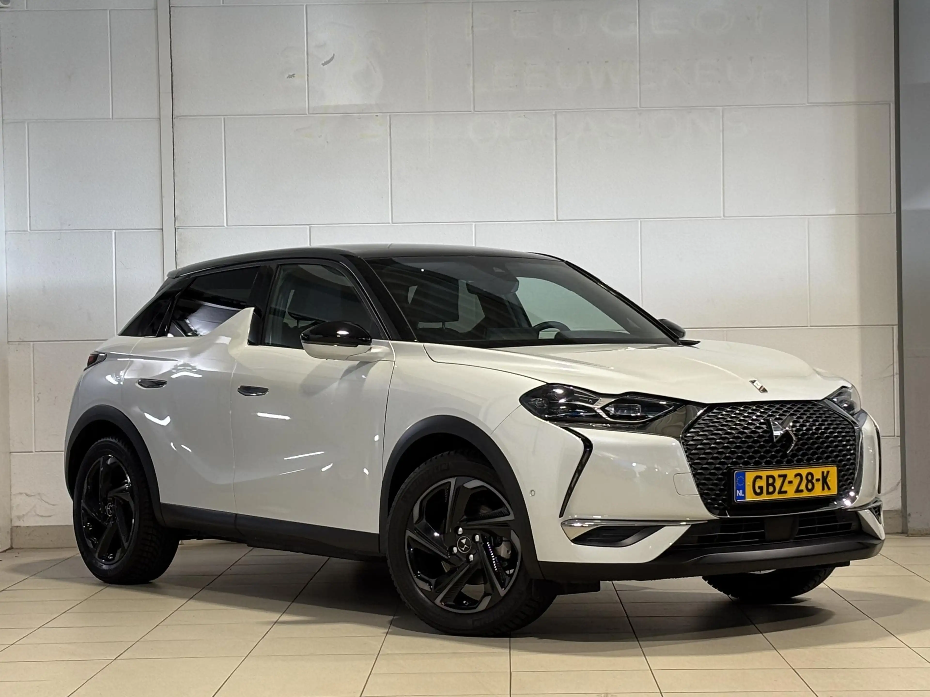 DS Automobiles DS 3 Crossback Grand Chic Opera 3-fasen 50kWh 136pk | DS MATRIX L — photo 3