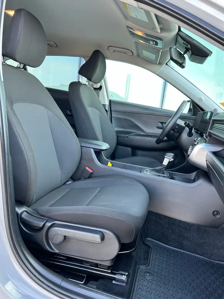 Hyundai KONA снимка Hyundai KONA