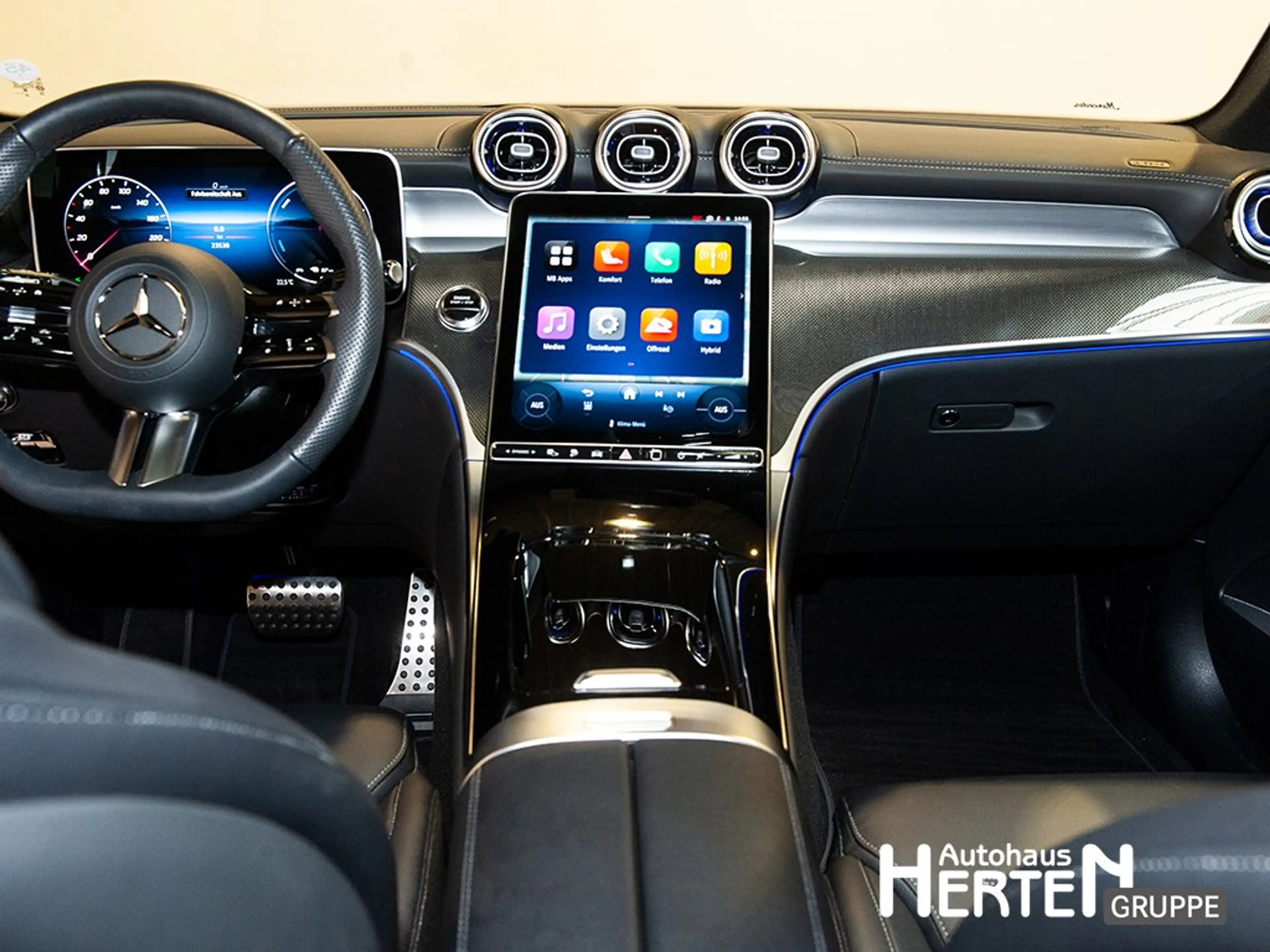 Mercedes-Benz GLC 400 e 4M+AMG+PANO+AHK+19"ZOLL+KEYLESS+AMBI — photo 10