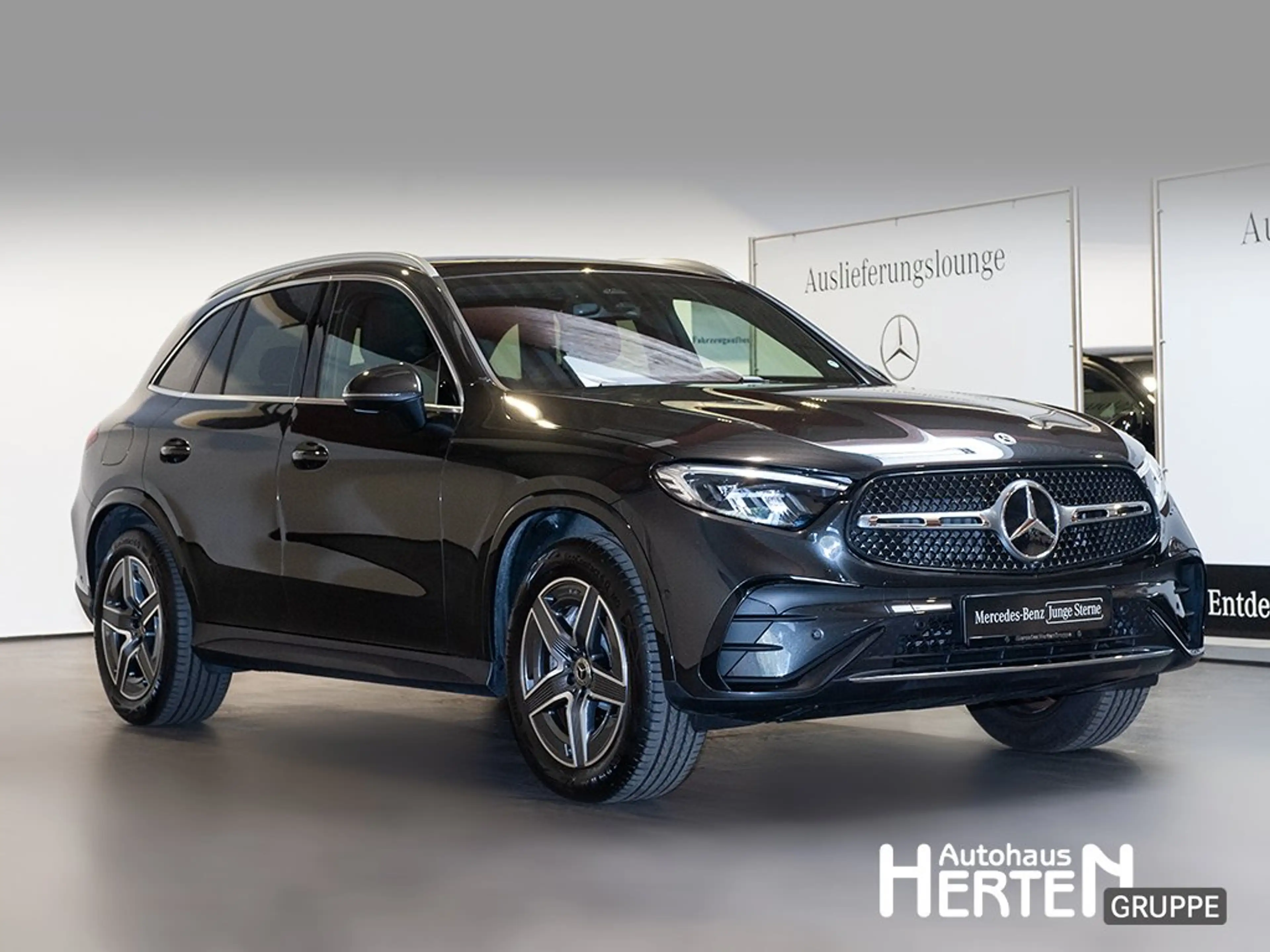 Mercedes-Benz GLC 400 e 4M+AMG+PANO+AHK+19"ZOLL+KEYLESS+AMBI — photo 3