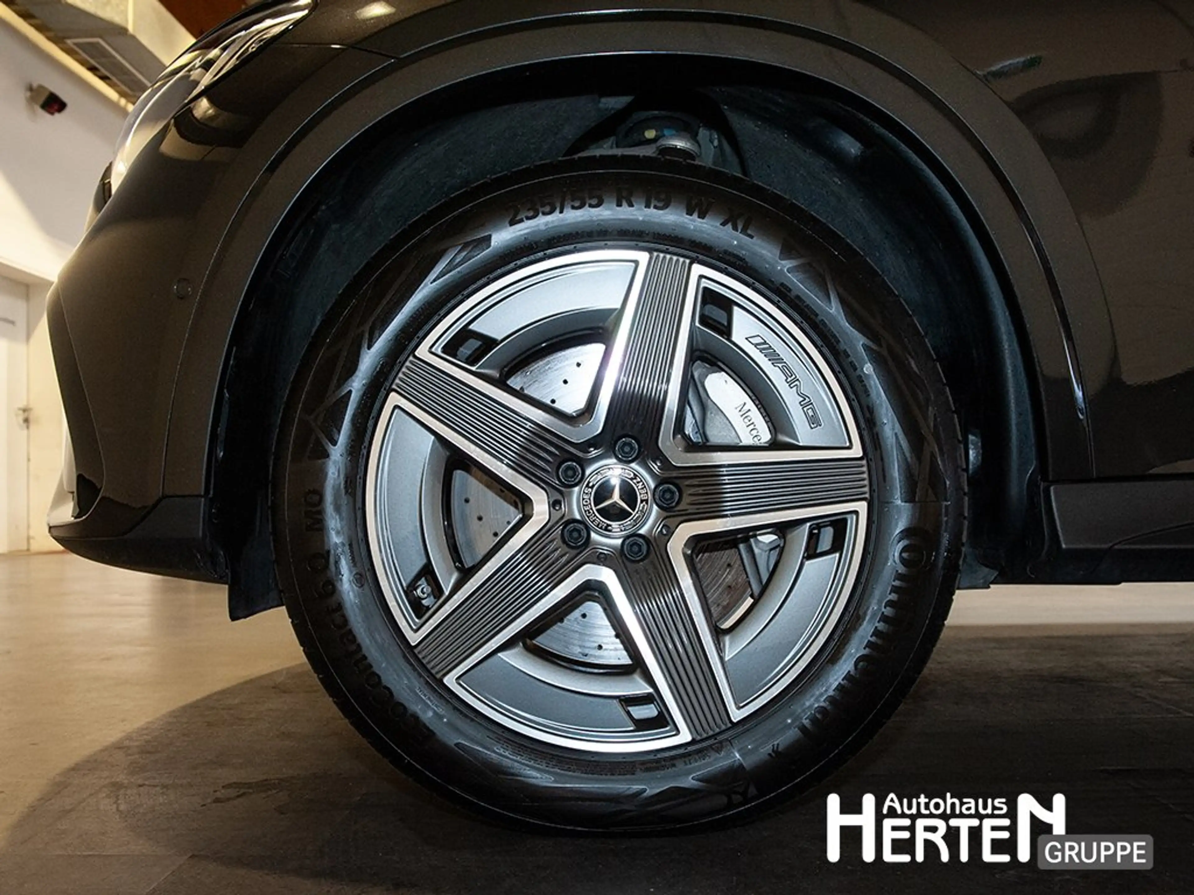 Mercedes-Benz GLC 400 e 4M+AMG+PANO+AHK+19"ZOLL+KEYLESS+AMBI — photo 5
