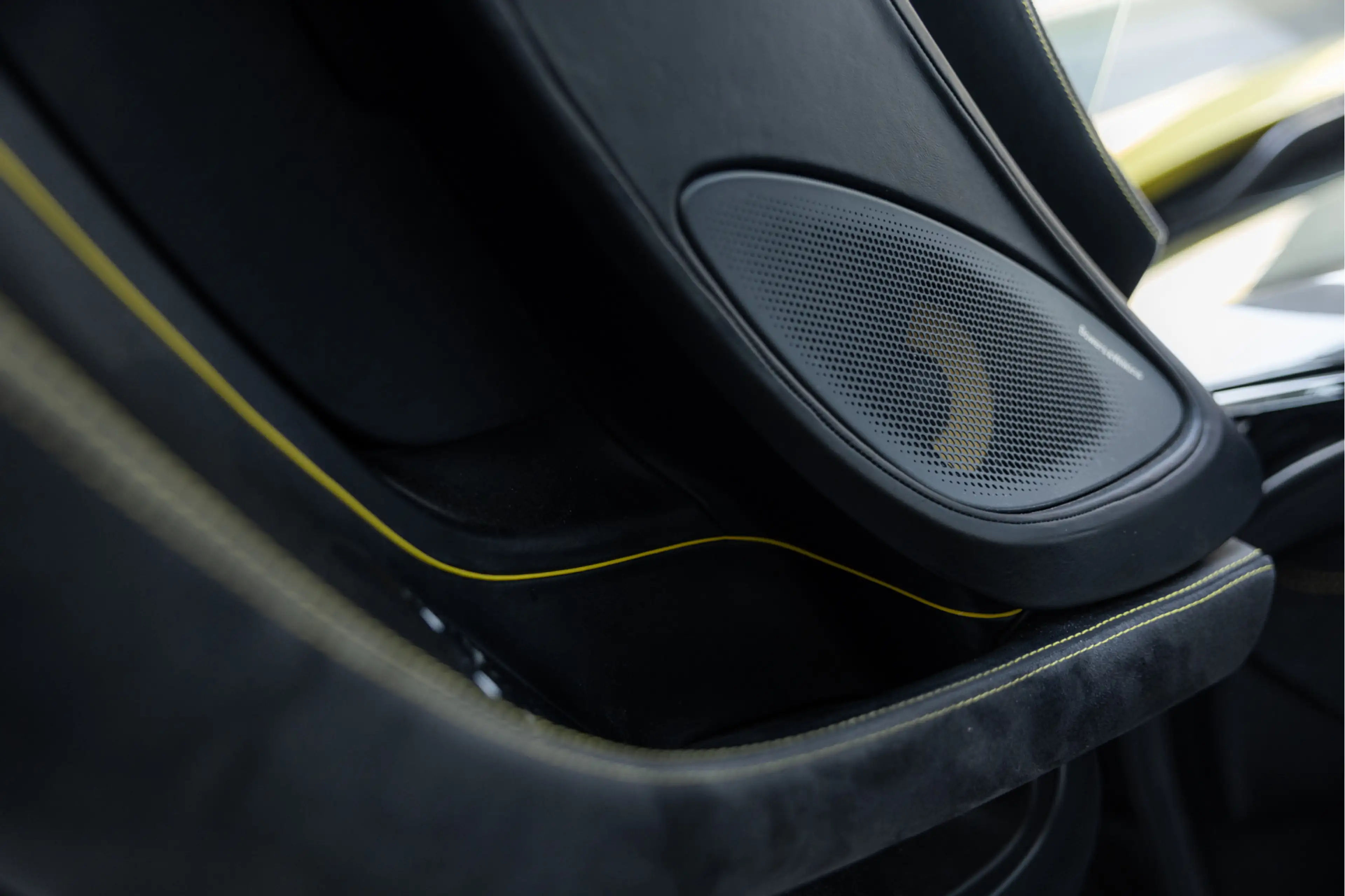 McLaren 570S Spider 3.8 V8 | Carbon Ext | Bucketseats | — photo 13