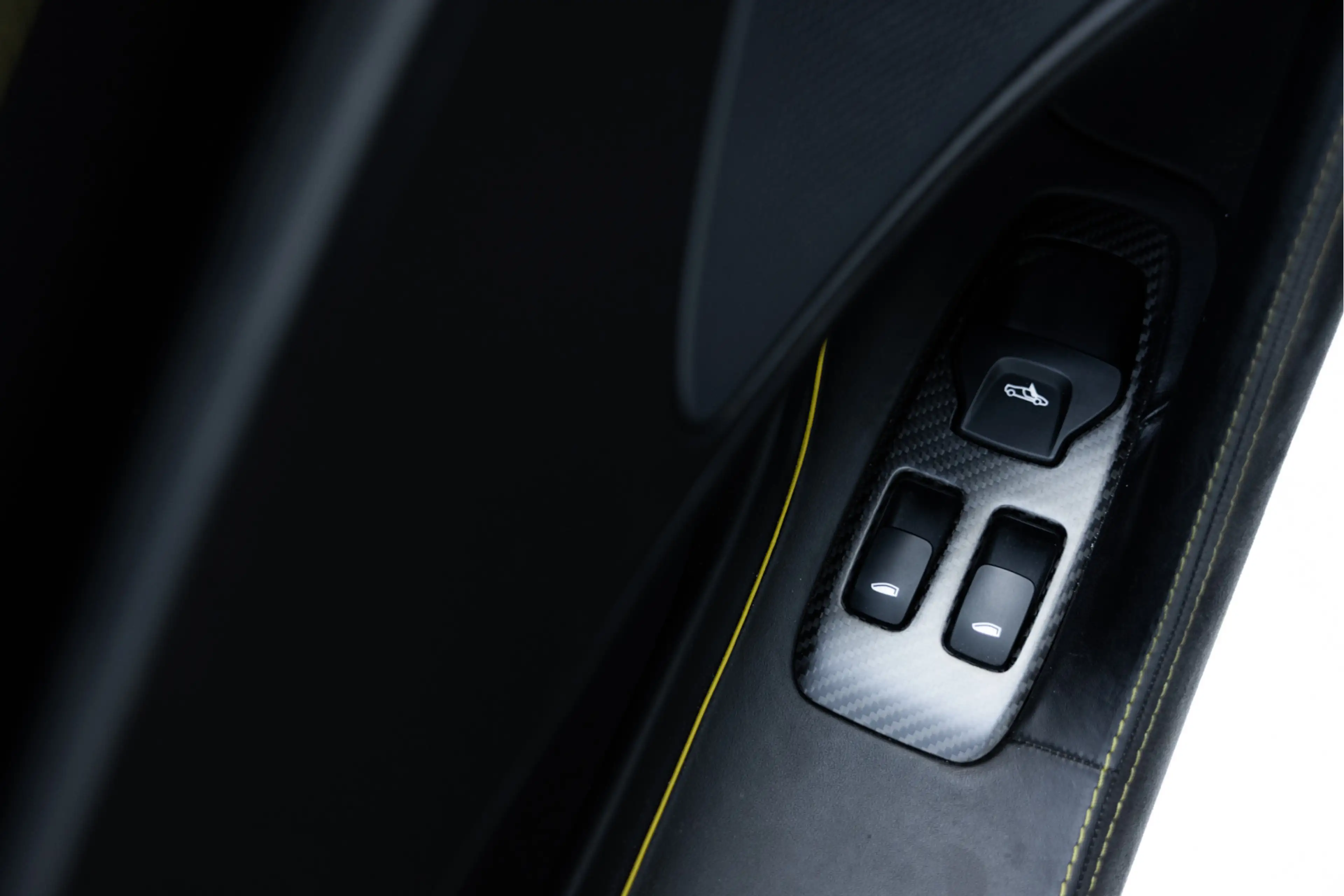 McLaren 570S Spider 3.8 V8 | Carbon Ext | Bucketseats | — photo 14