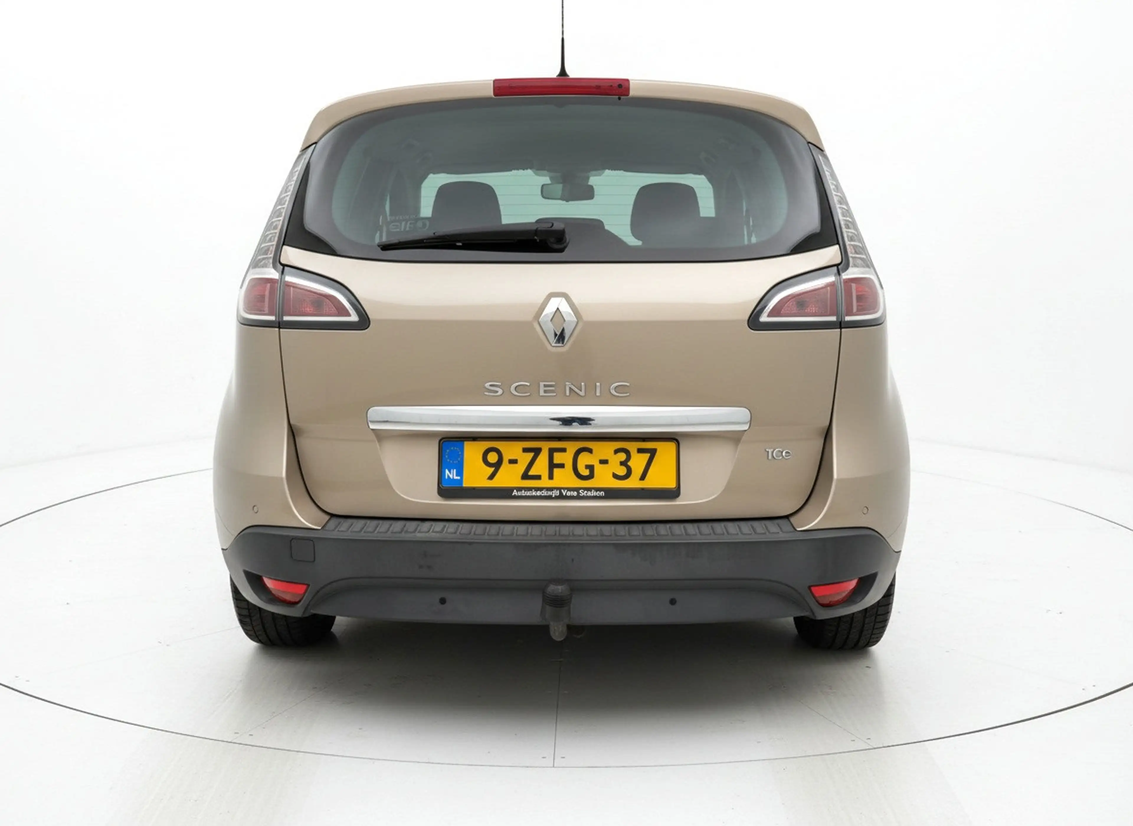 Renault Scenic 1.2 TCe Bose|Gereviseerde motor|Camera|Trekhaak|Cr — photo 15
