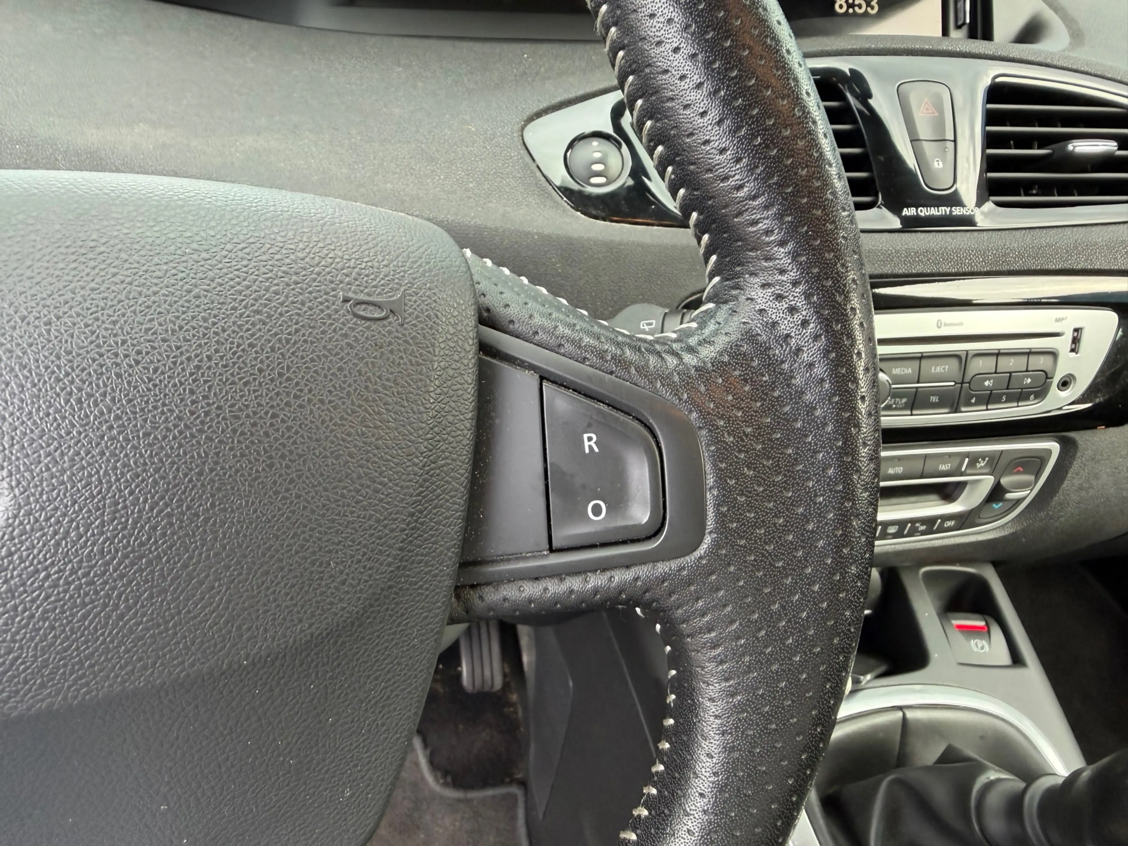 Renault Scenic 1.2 TCe Bose|Gereviseerde motor|Camera|Trekhaak|Cr — photo 23