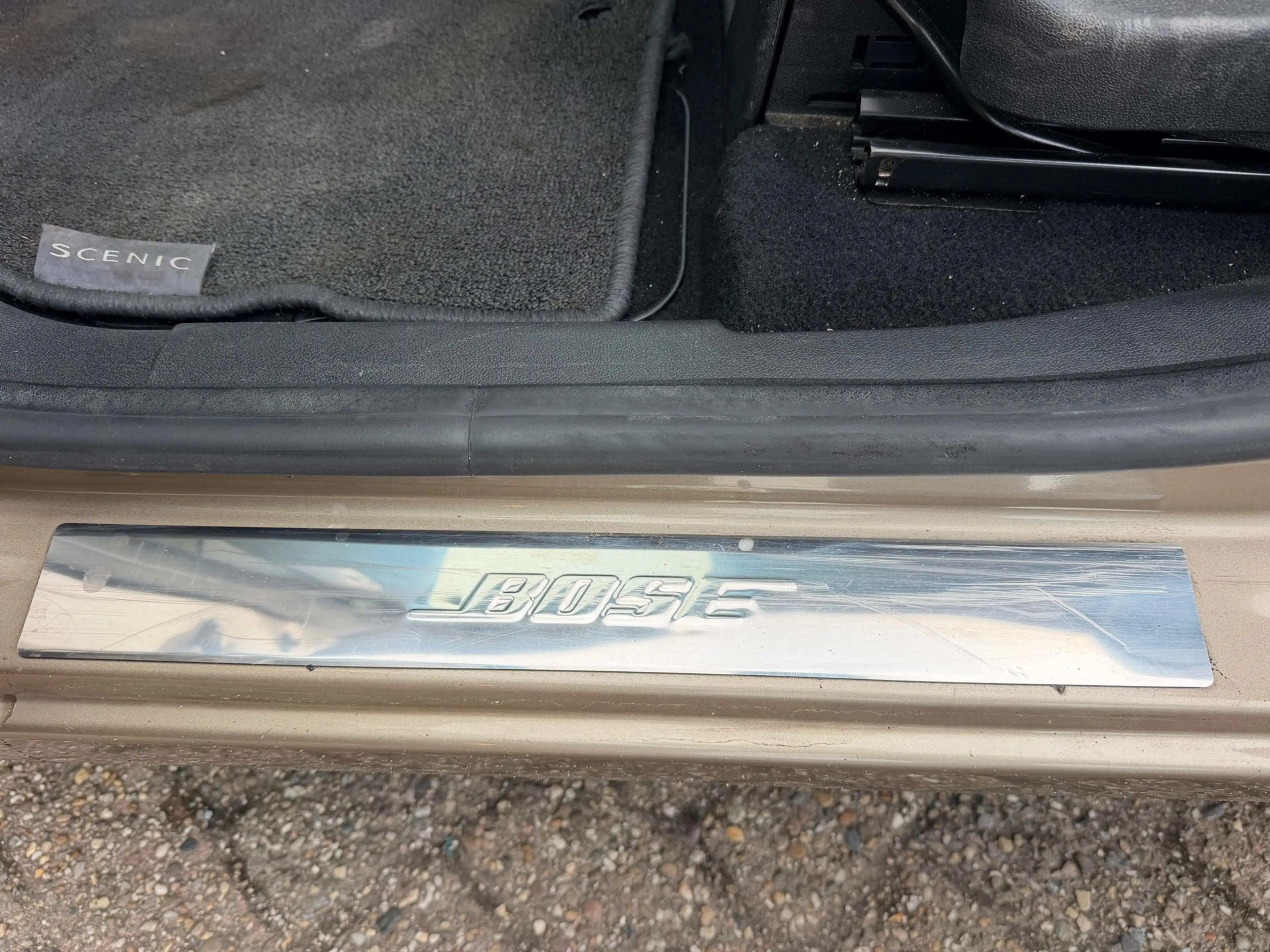 Renault Scenic 1.2 TCe Bose|Gereviseerde motor|Camera|Trekhaak|Cr — photo 21