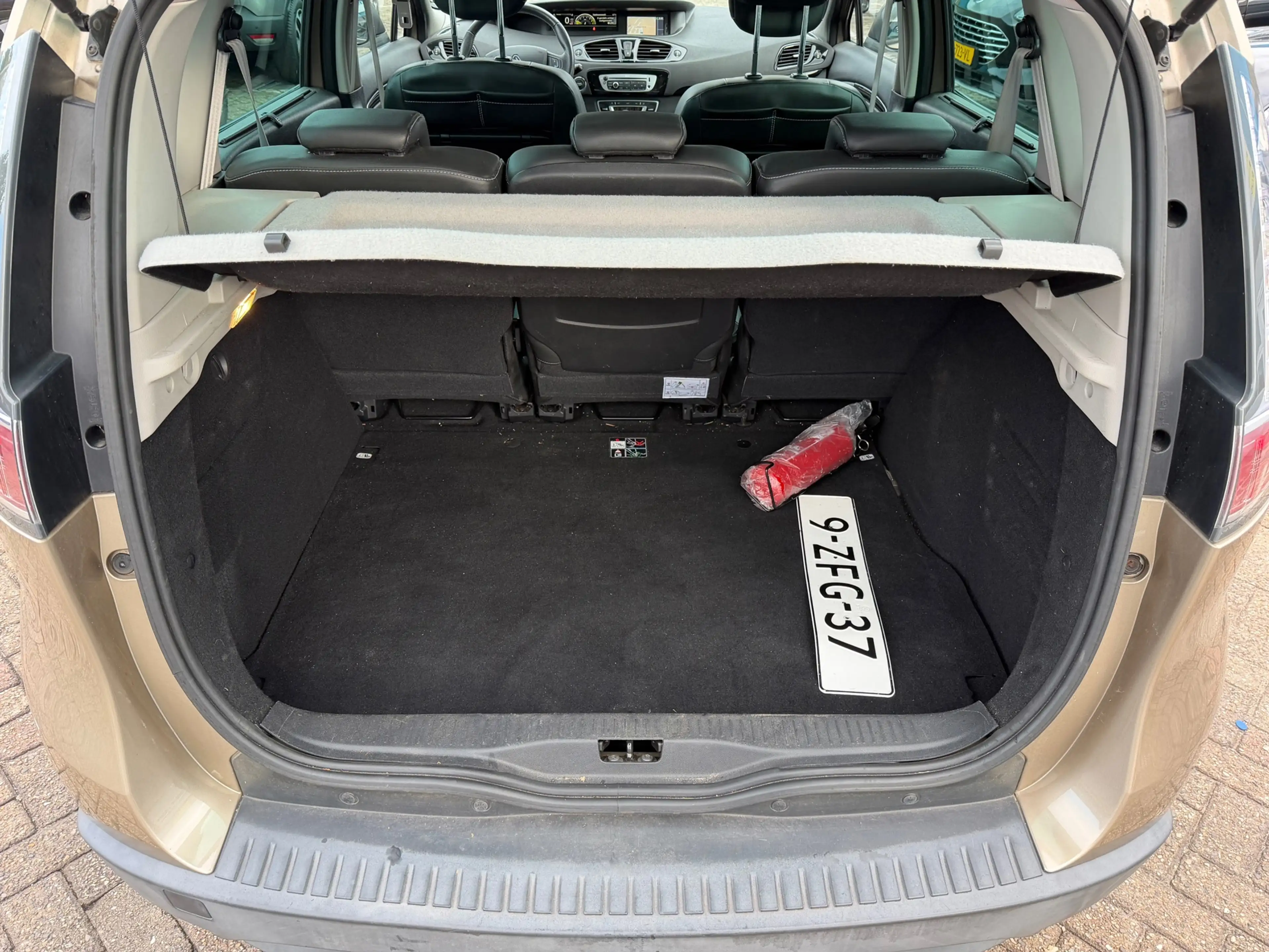 Renault Scenic 1.2 TCe Bose|Gereviseerde motor|Camera|Trekhaak|Cr — photo 47