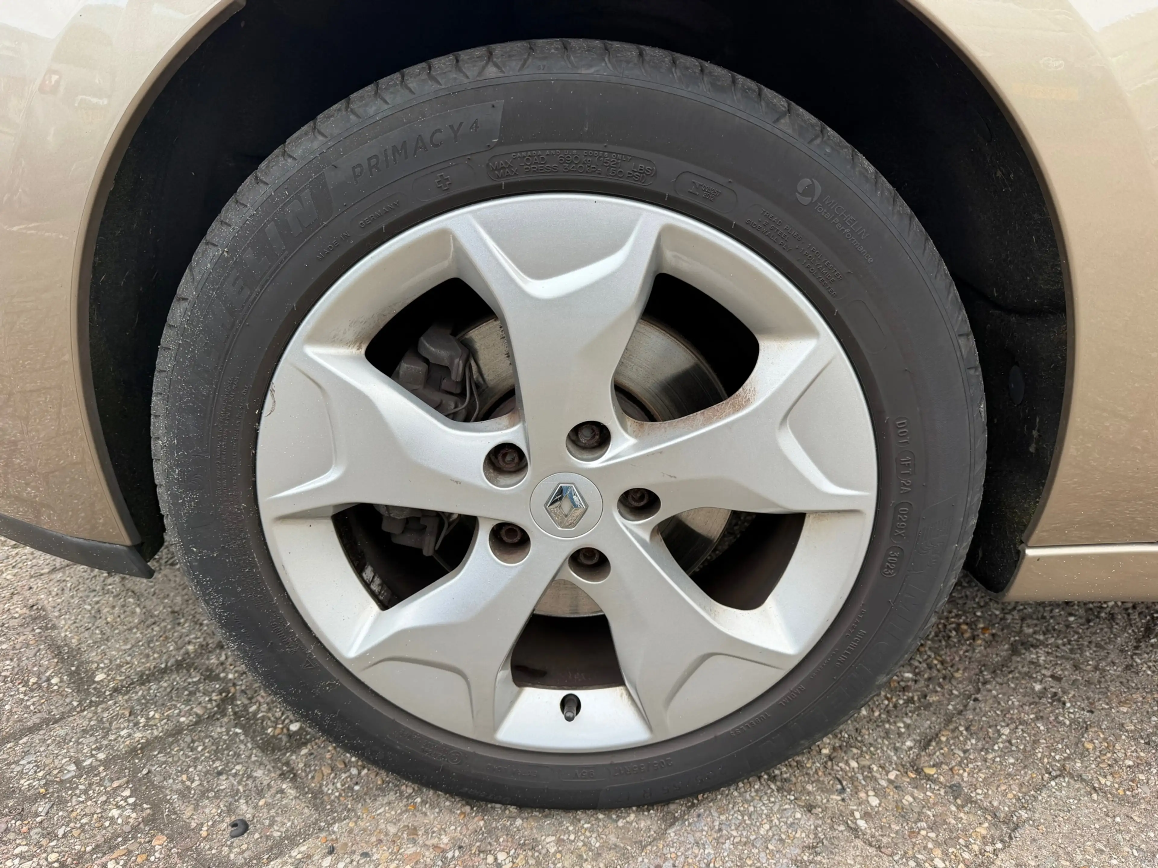 Renault Scenic 1.2 TCe Bose|Gereviseerde motor|Camera|Trekhaak|Cr — photo 45