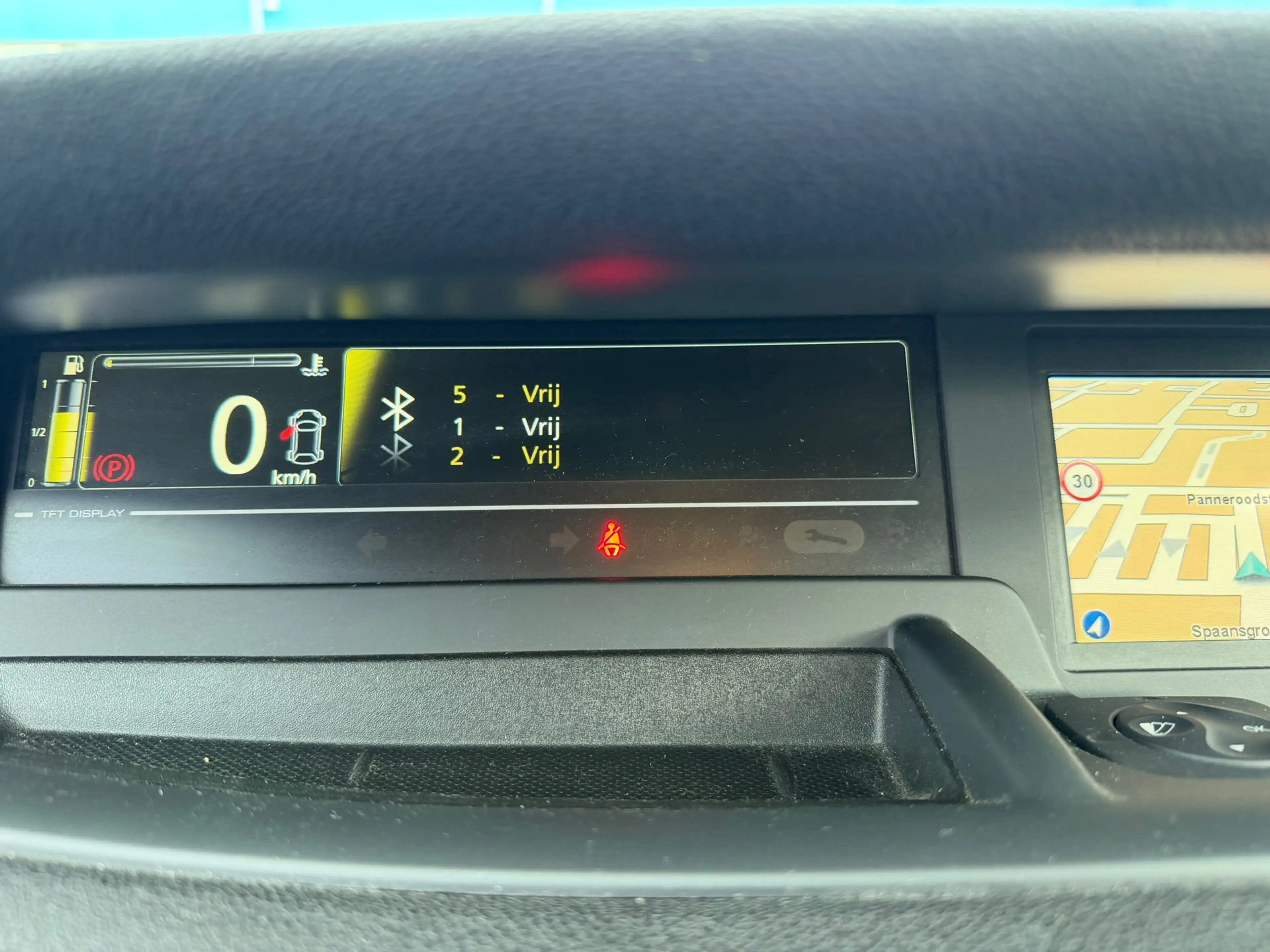 Renault Scenic 1.2 TCe Bose|Gereviseerde motor|Camera|Trekhaak|Cr — photo 29