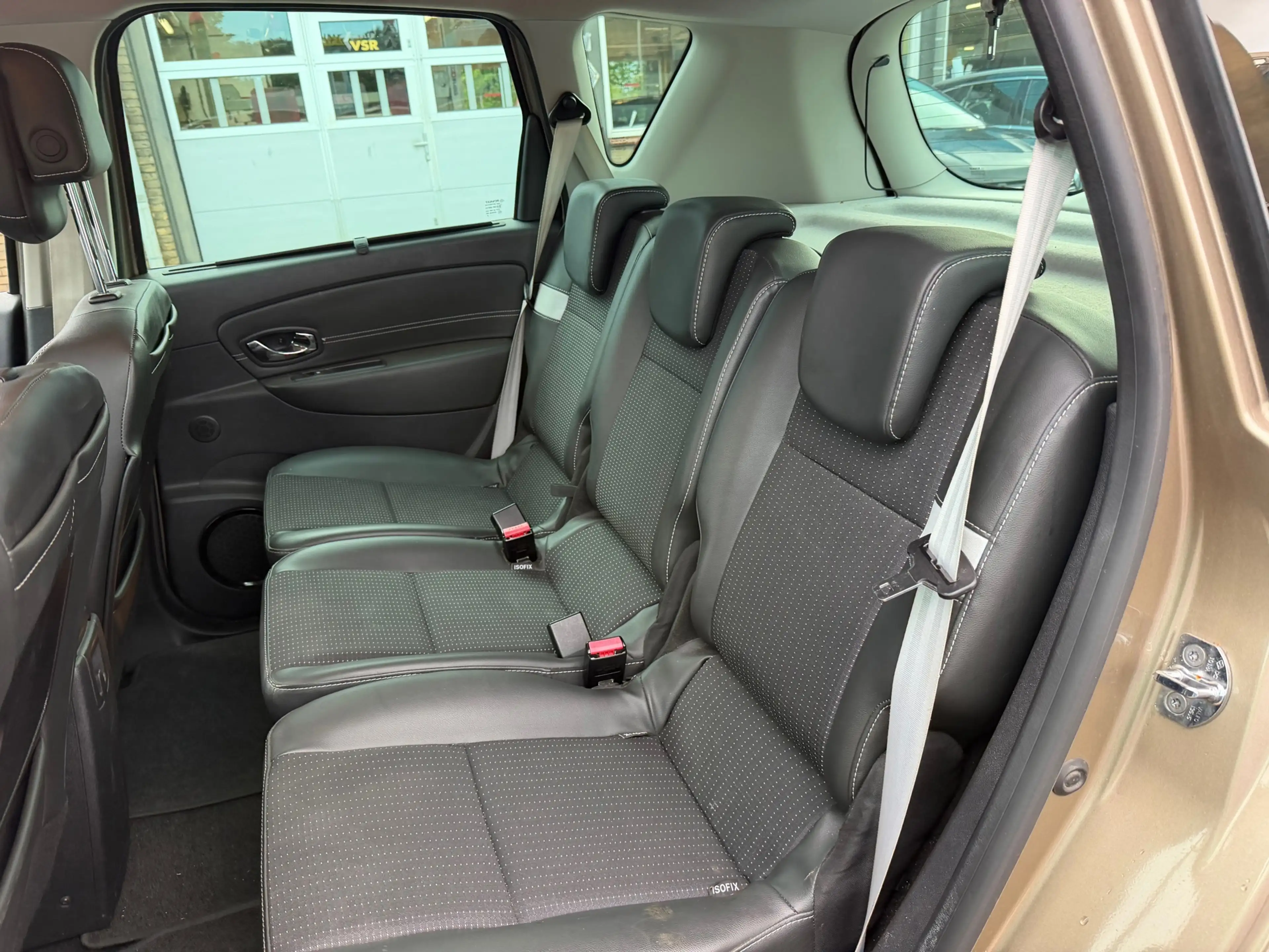 Renault Scenic 1.2 TCe Bose|Gereviseerde motor|Camera|Trekhaak|Cr — photo 14