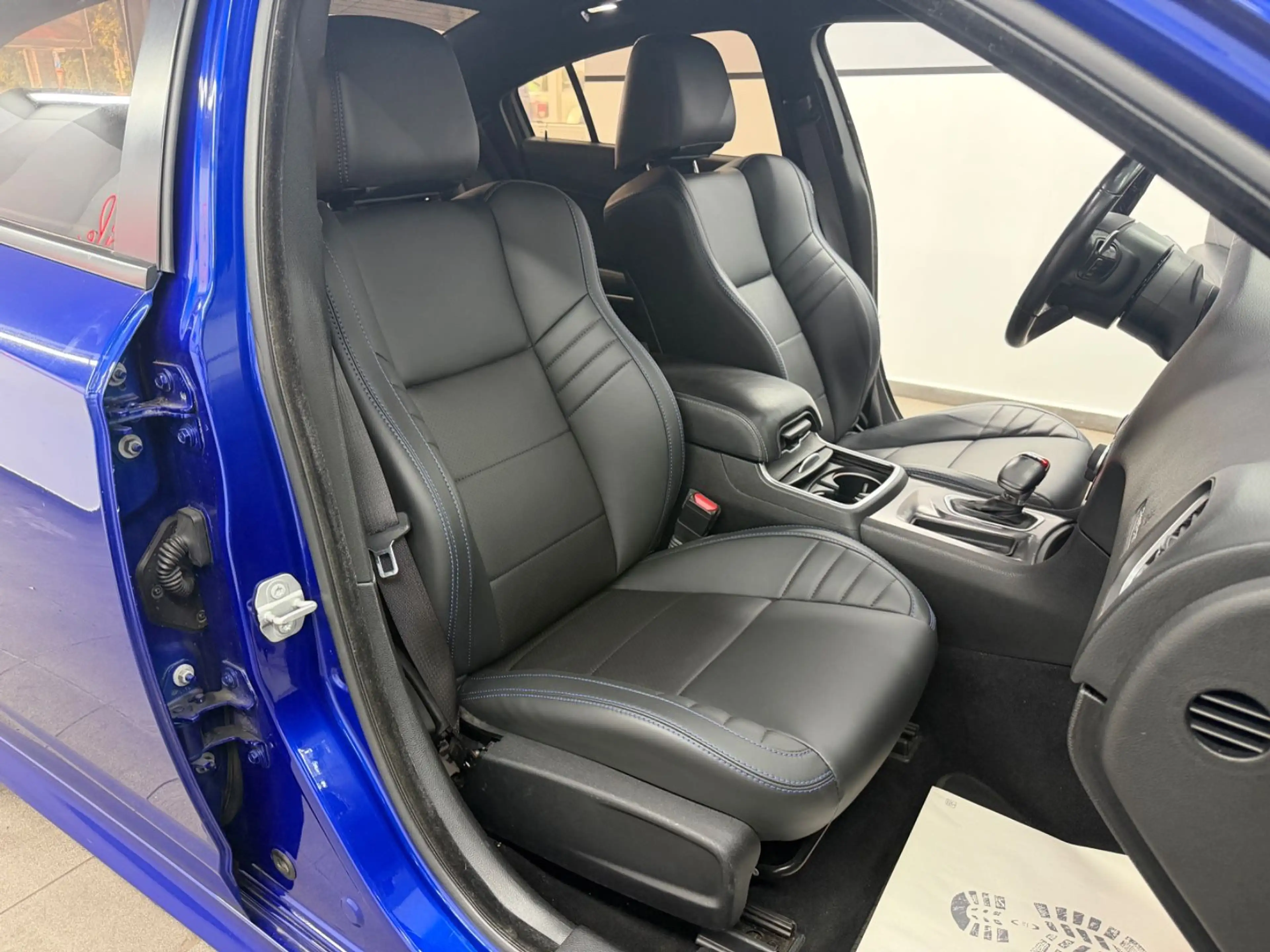 Dodge Charger 5.7 V8 R/T HEMI*Indigo Blue*Super Track* — photo 12