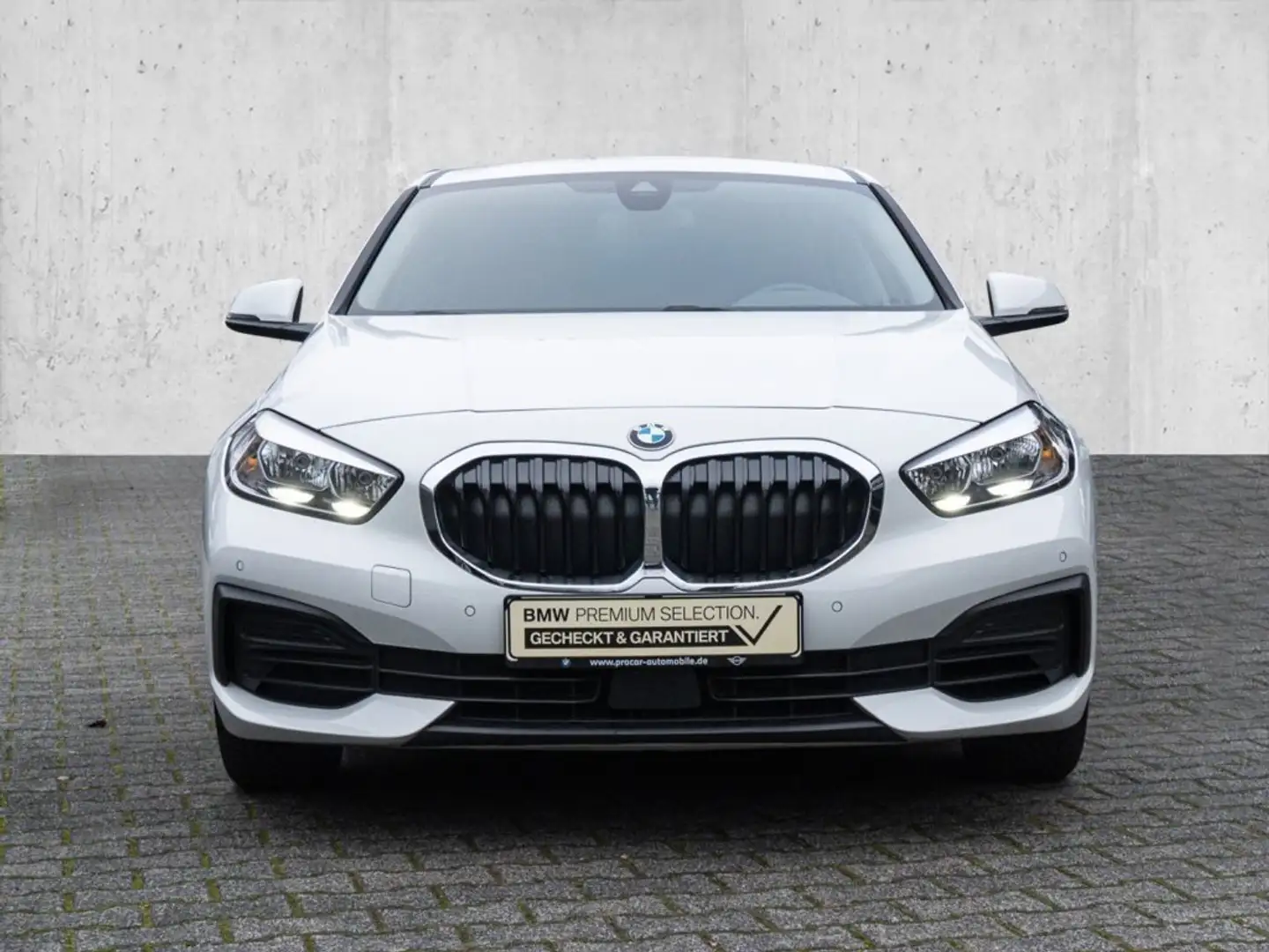 BMW 116 i Aut. NAVI PDC V+H DAB Sitzheiz. Klima Touch ABS Weiß - 2