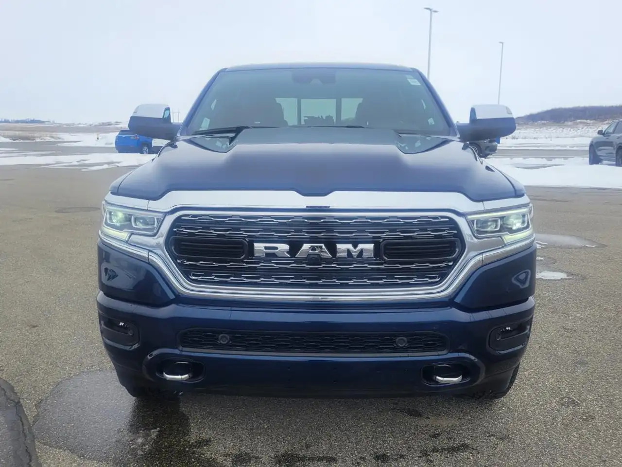 RAM 1500 снимка RAM 1500