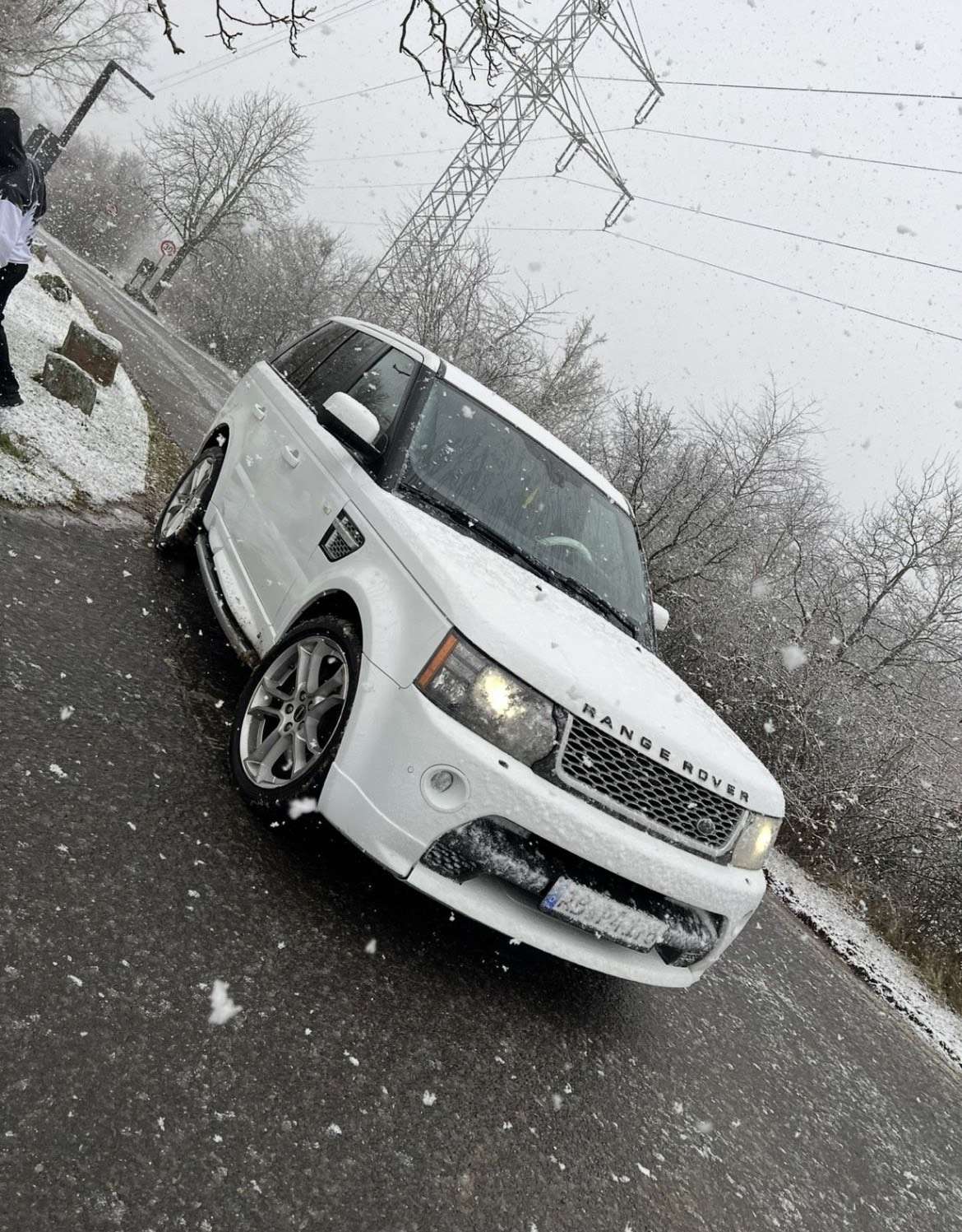 Second hand Land Rover Range Rover Sport 3.0