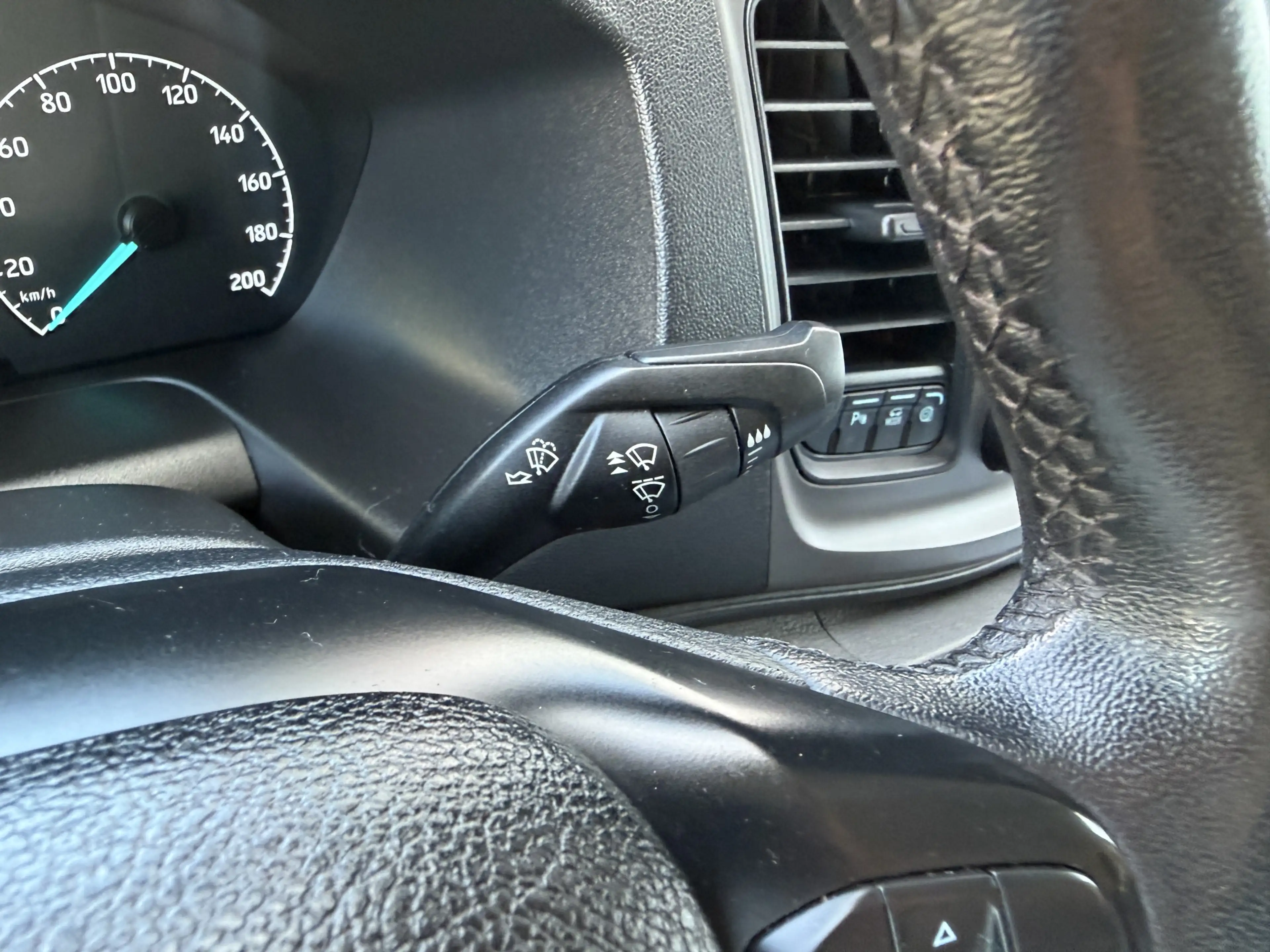Ford Transit Custom 280 2.0 TDCI 130PK Automaat Cruise Control Airco P — photo 31