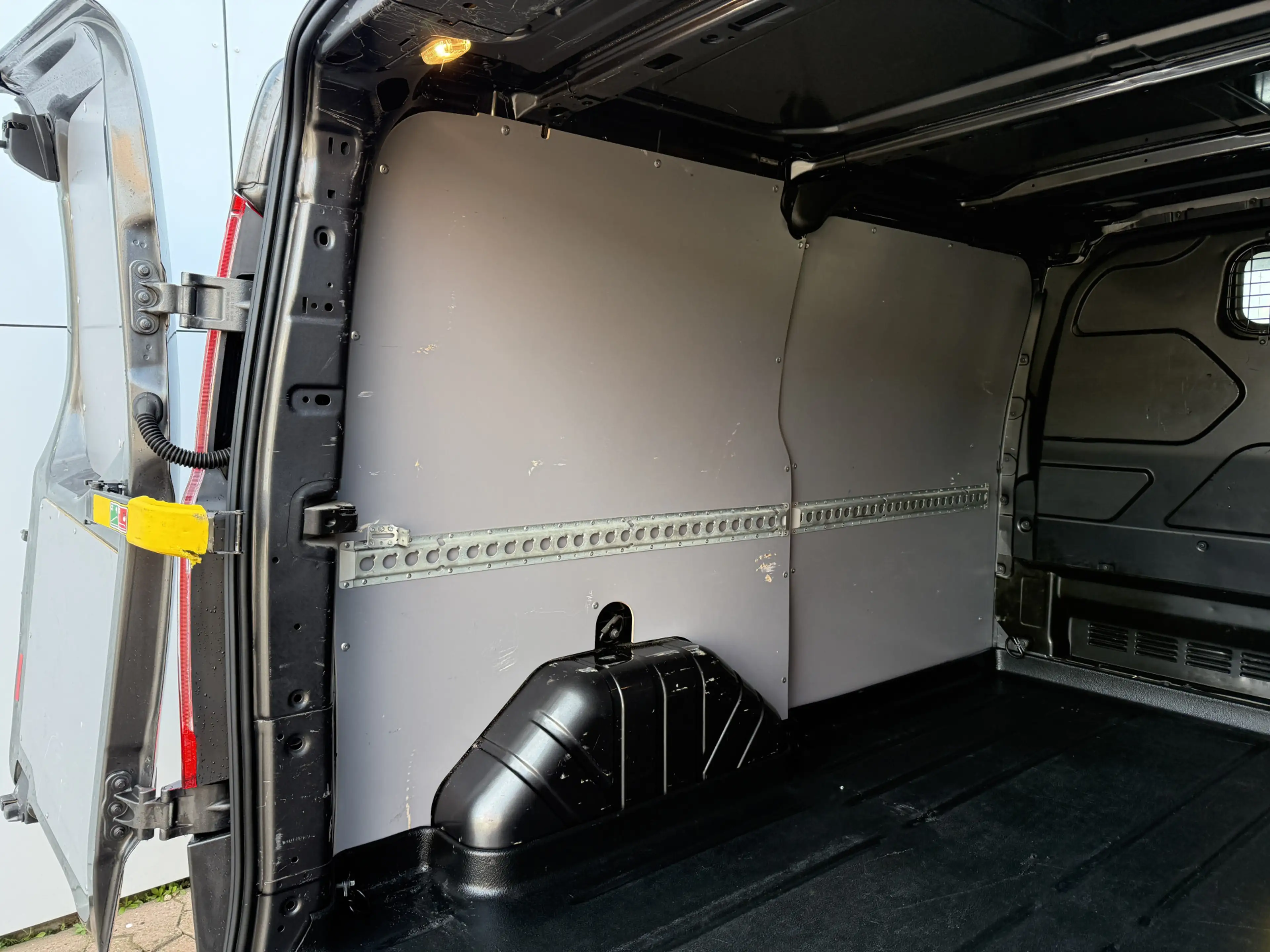 Ford Transit Custom 280 2.0 TDCI 130PK Automaat Cruise Control Airco P — photo 12