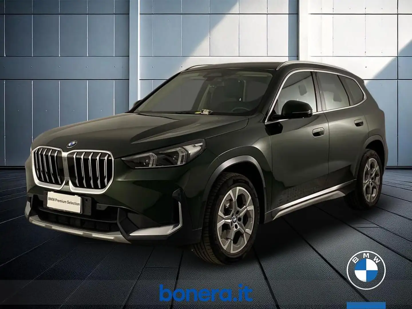 BMW X1 sdrive18d X-Line Edition Signature auto Verde - 1