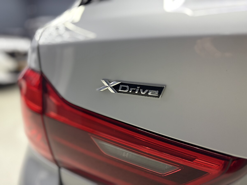 BMW 530 d xDrive Touring Aut. — photo 12