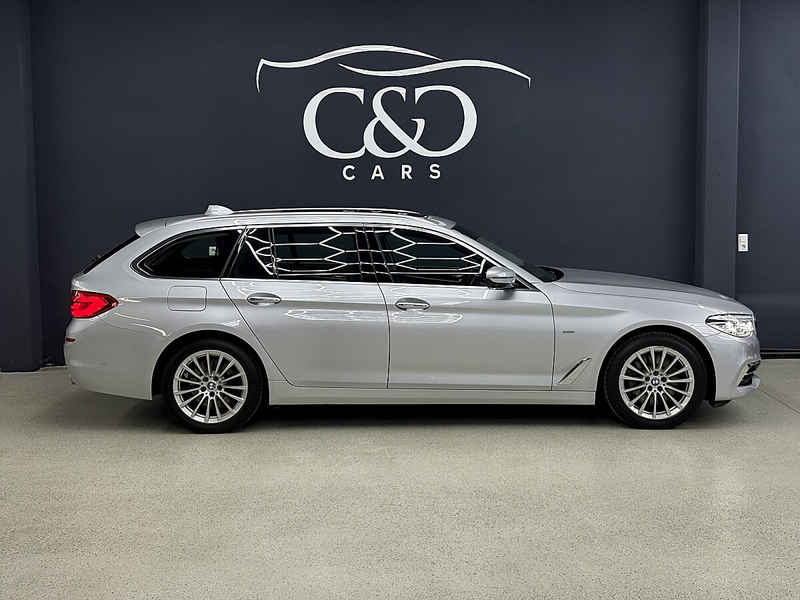 BMW 530 d xDrive Touring Aut. — photo 7