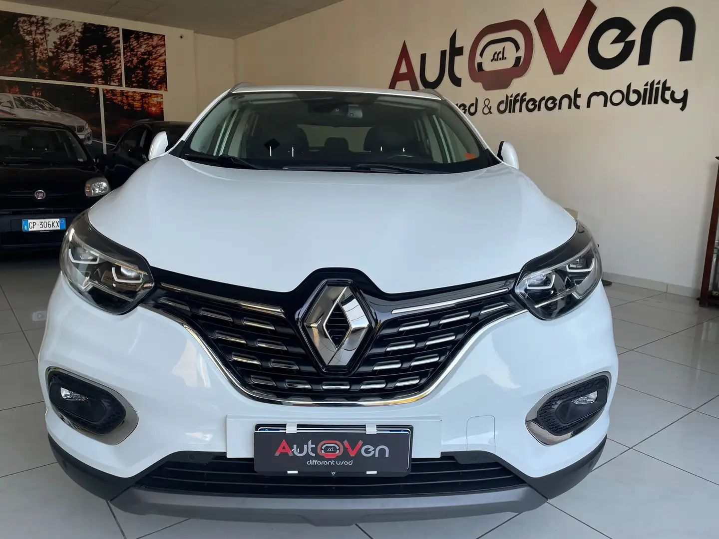 Renault Kadjar Kadjar 2019 1.5 blue dci Sport Edition2 115cv edc Blanc - 2
