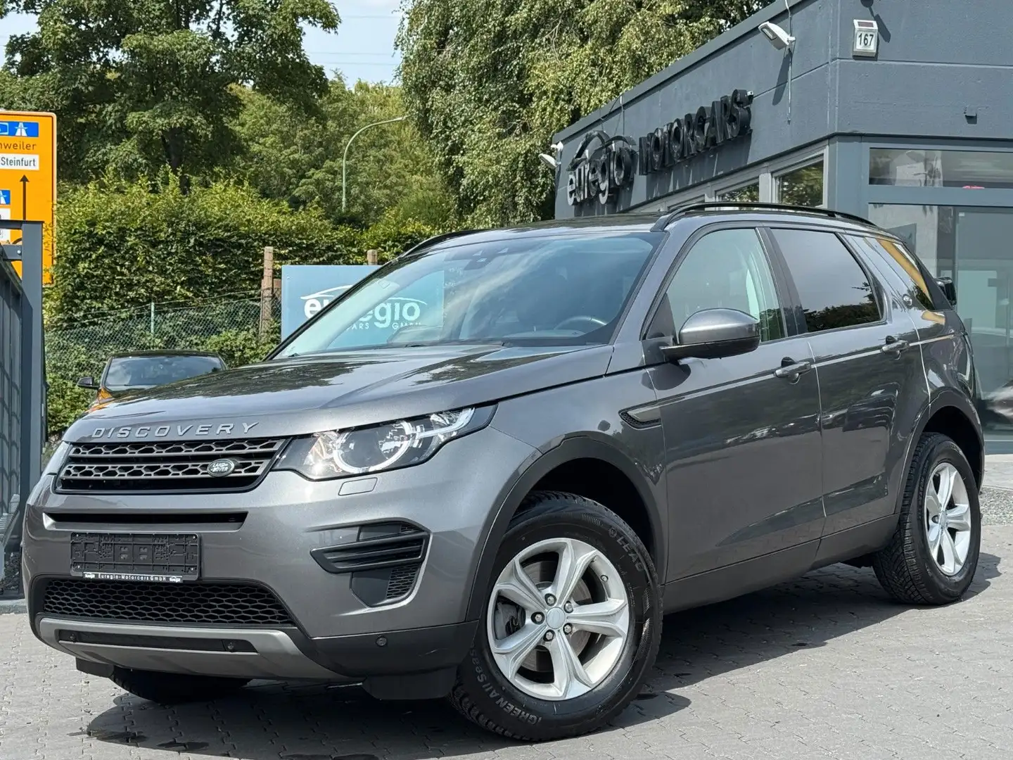 Land Rover Discovery Sport AWD Aut. 2 Hand - Navi /// Gris - 1