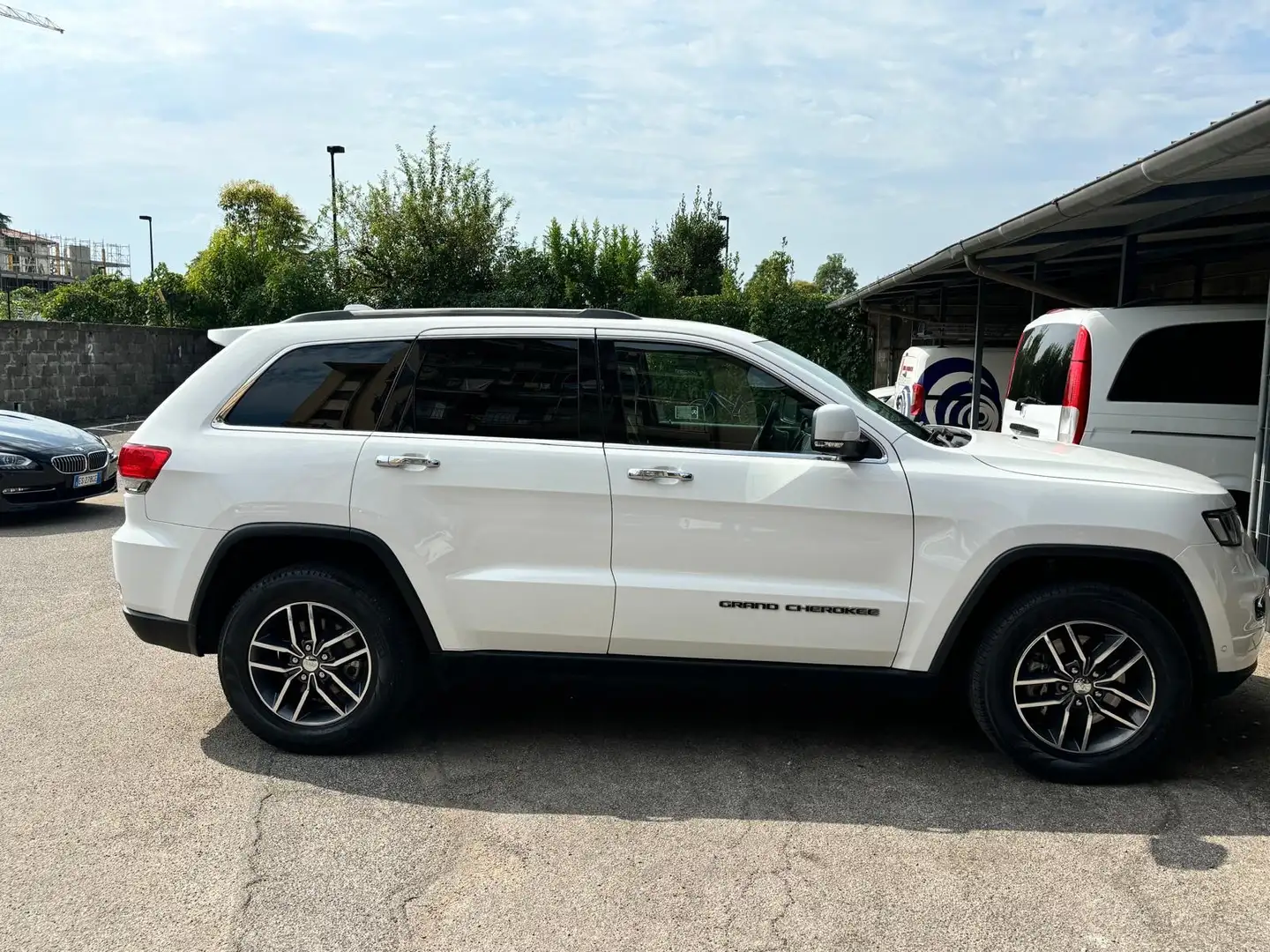 Jeep Grand Cherokee Bianco - 1