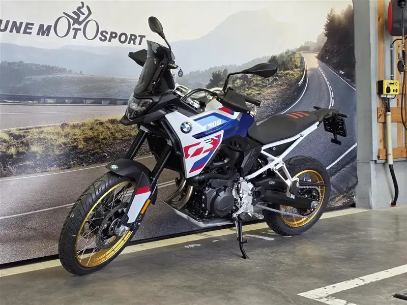 BMW F 900 GS - foto 2