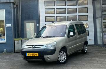 MPV 1.4 XT | Elek-Pakket | Airco