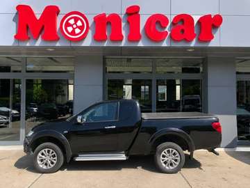 Mitsubishi L 200 2.5 DI-D Intense Club Cab 4WD