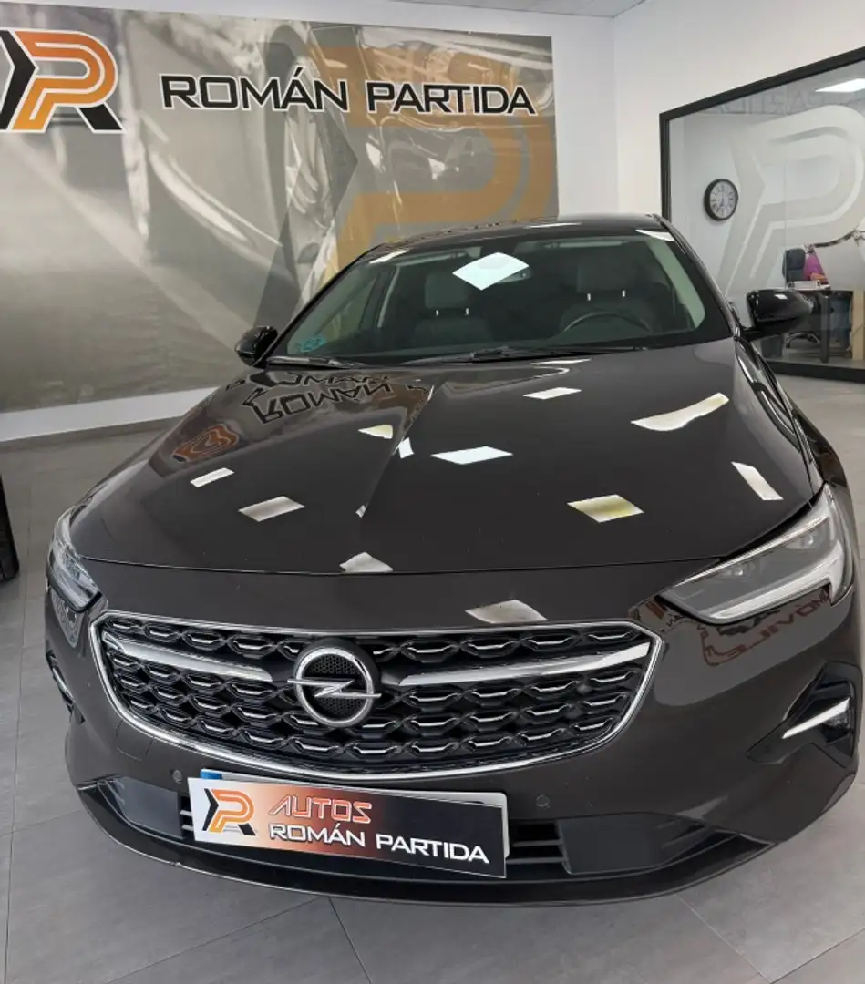 Opel Insignia ST 2.0D DVH S&S Business Elegance 174 Negro - 1