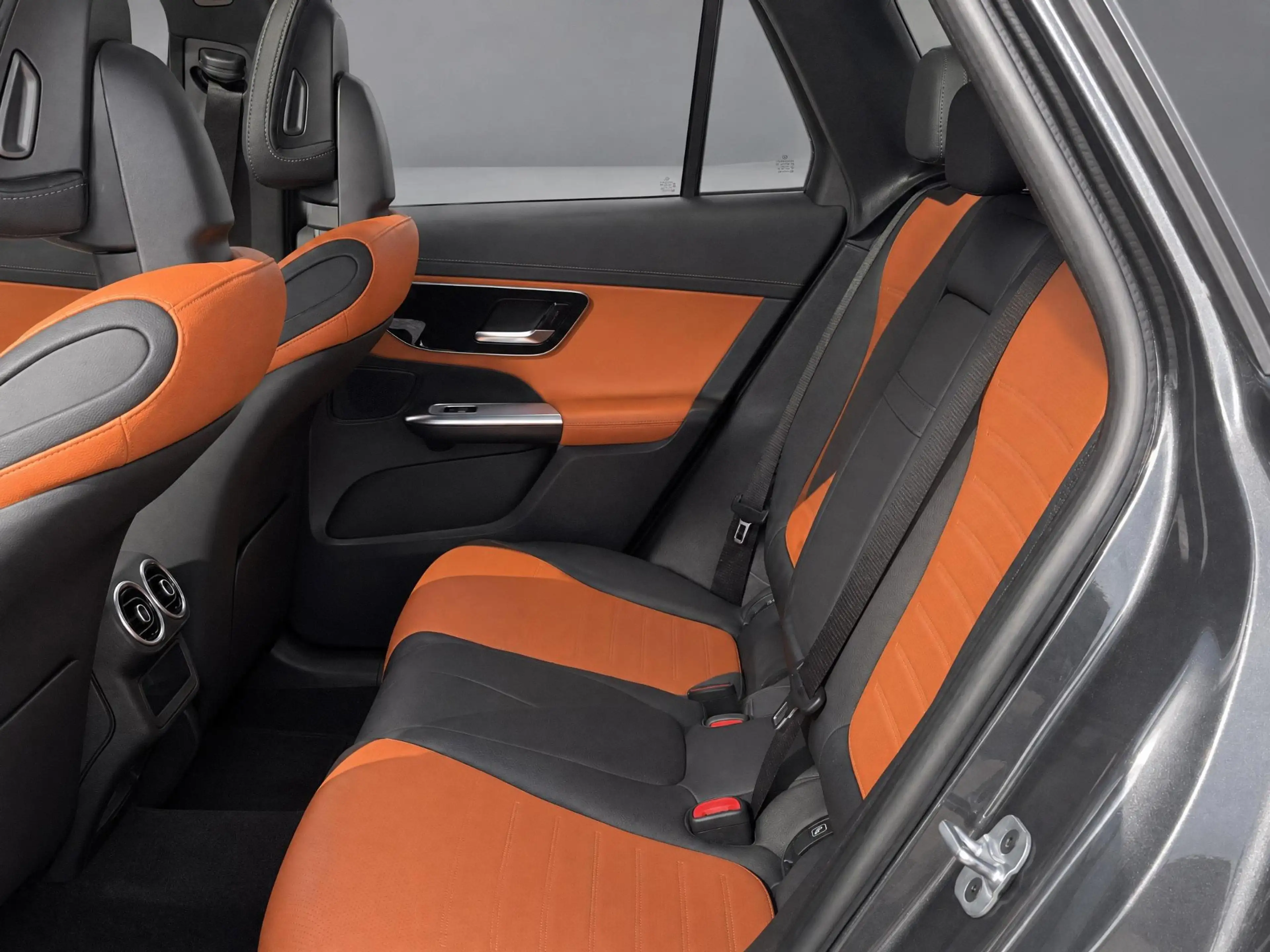 Mercedes-Benz GLC 300 300e 4MATIC AMG Line Panoramadak| Trekhaak | Panor — photo 8