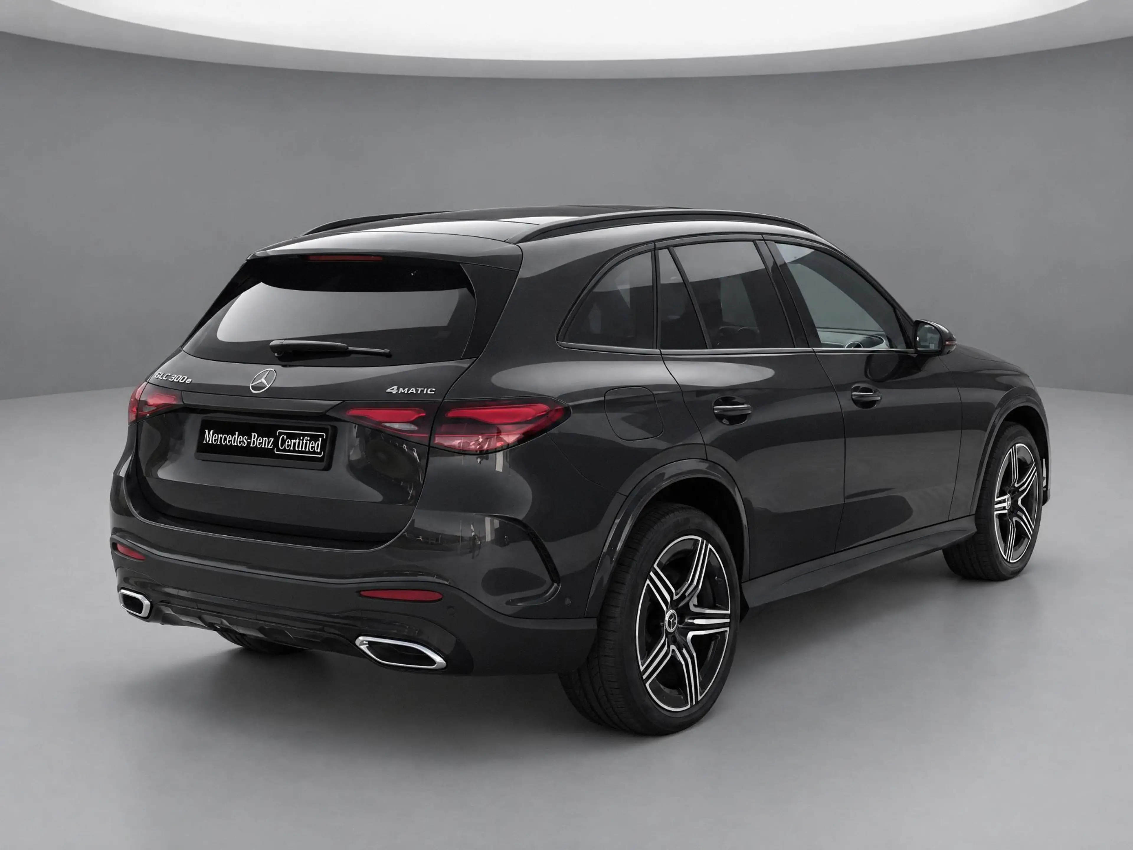 Mercedes-Benz GLC 300 300e 4MATIC AMG Line Panoramadak| Trekhaak | Panor — photo 2