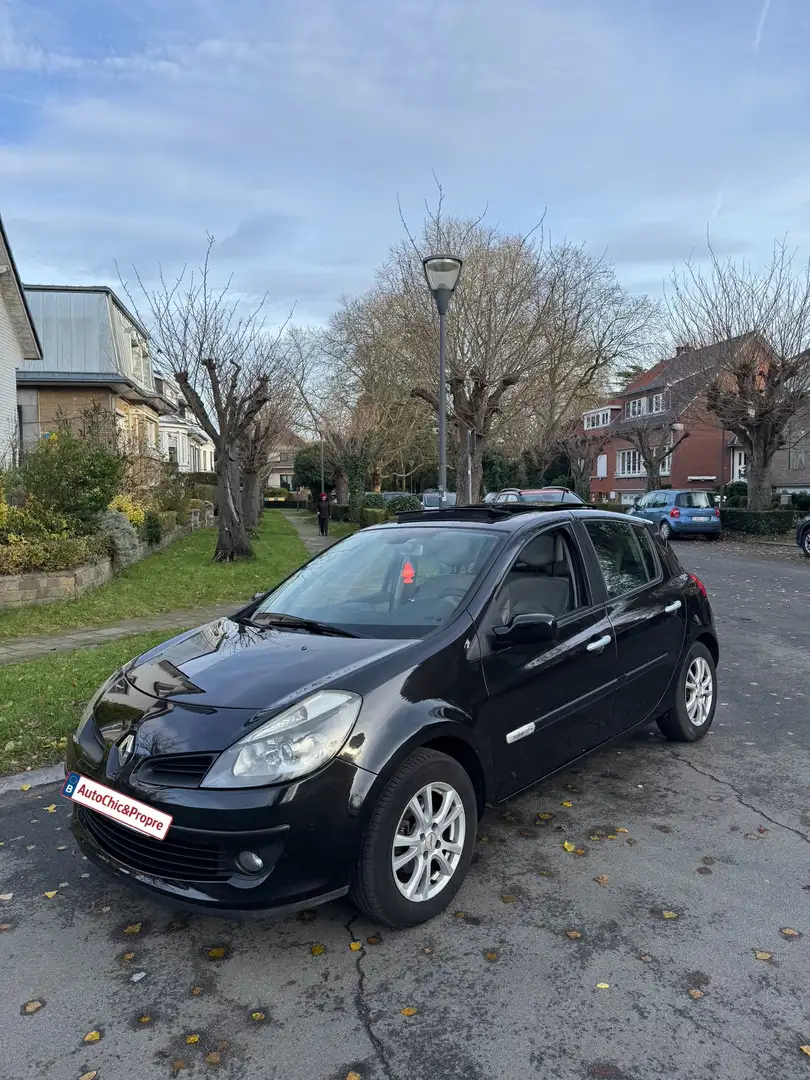 Renault Clio 1.6i 16v Initiale Paris Toit Pano & Boite auto Noir - 1