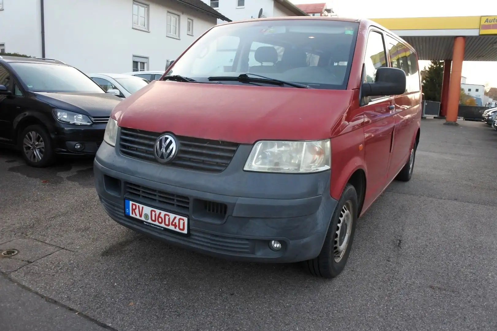 Volkswagen T5 Transporter T5 TDI 8-SitzerKombi lang Rot - 1